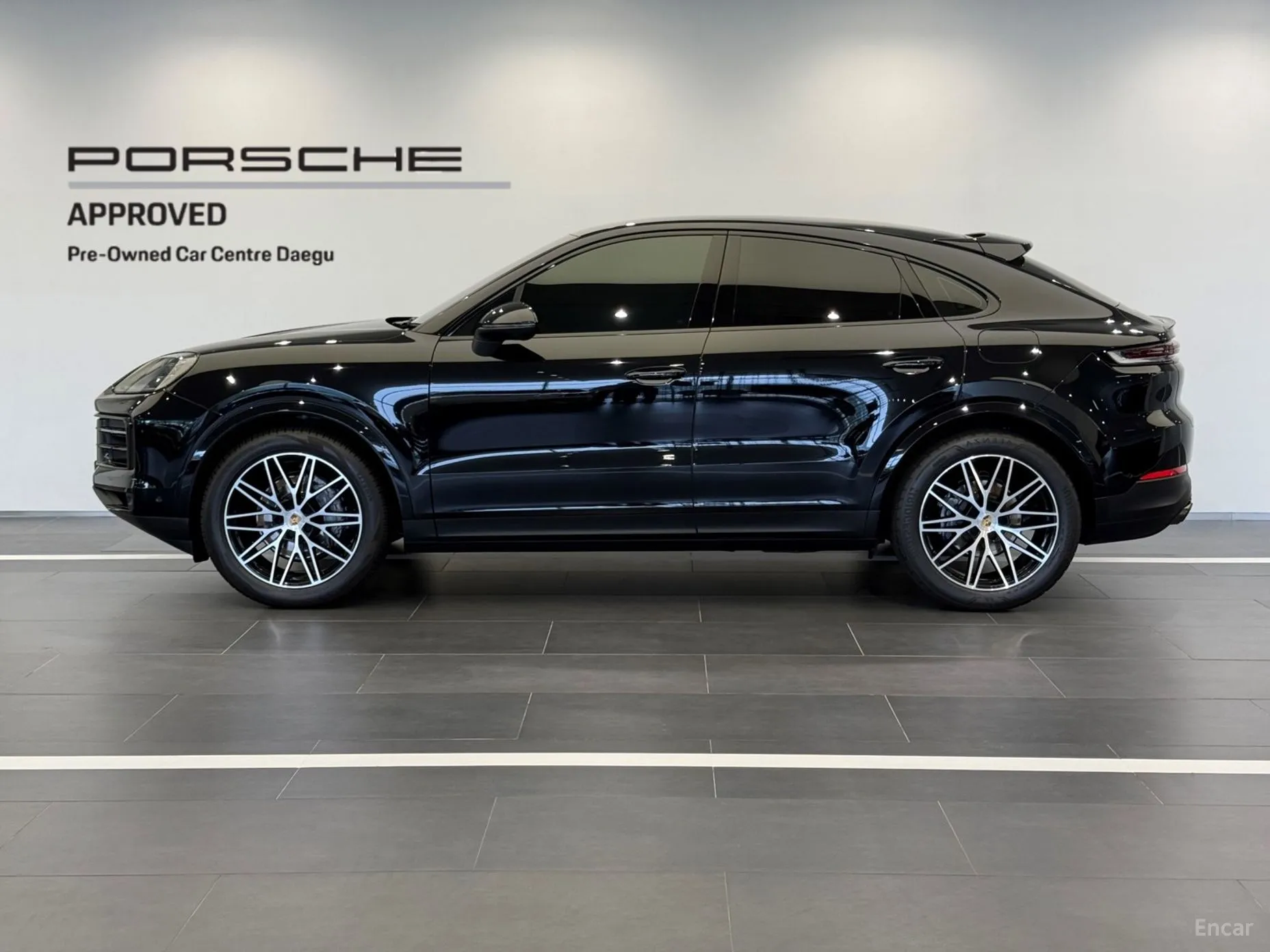 Porsche Cayenne (PO536) превью 3