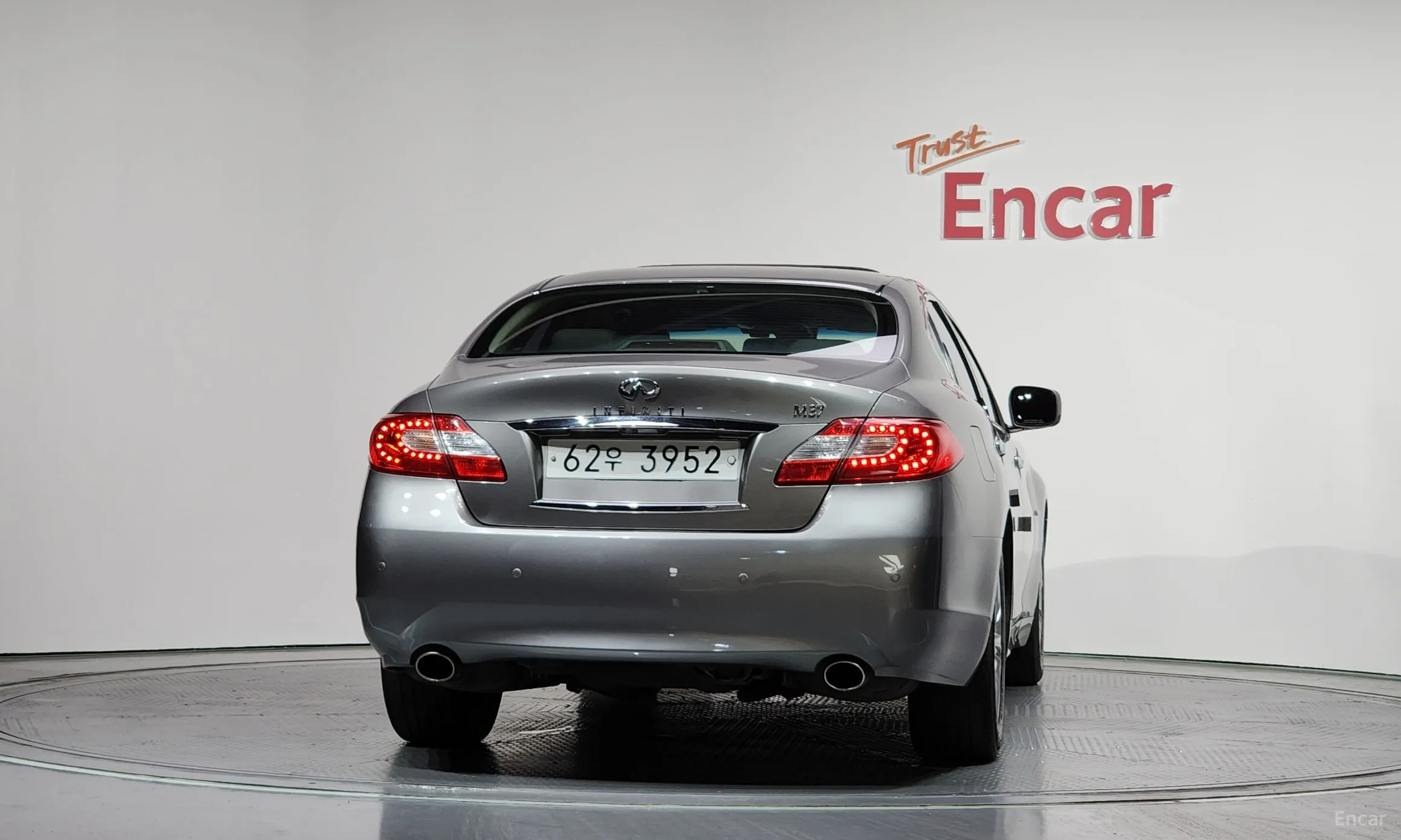 Infiniti M37 превью 4