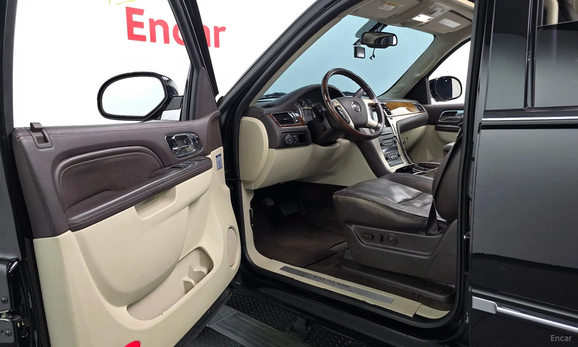 Cadillac Escalade превью 10
