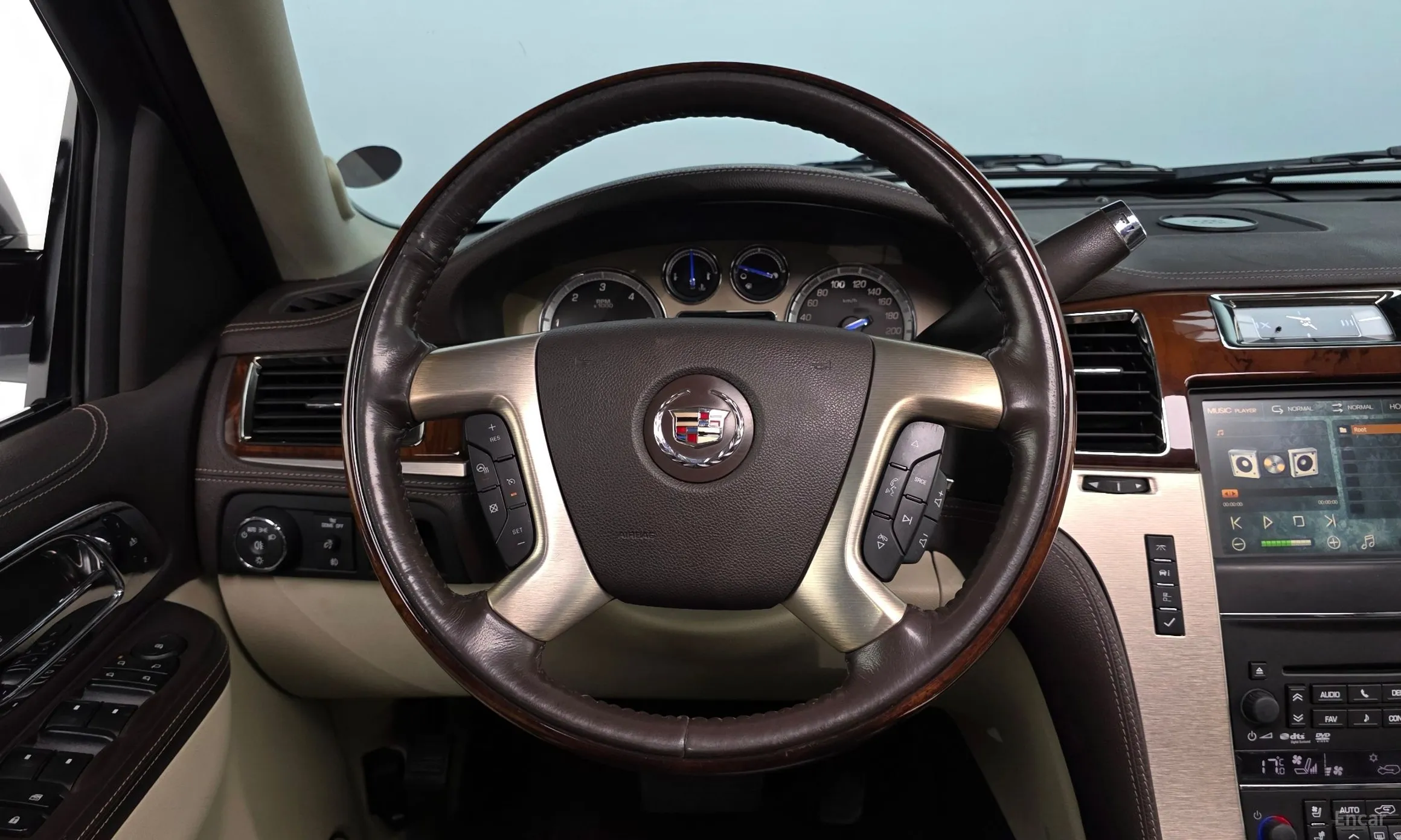 Cadillac Escalade превью 13