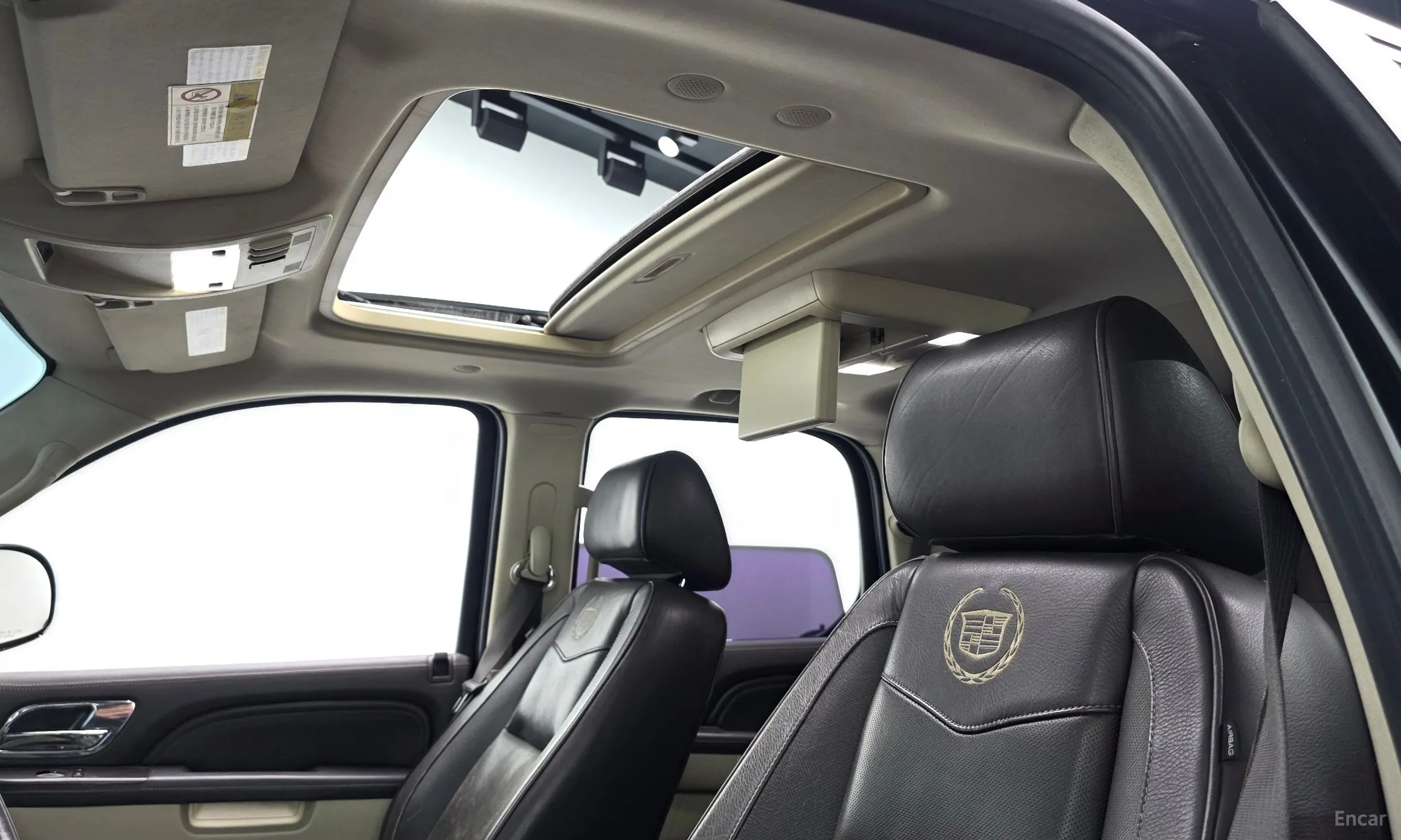 Cadillac Escalade превью 15