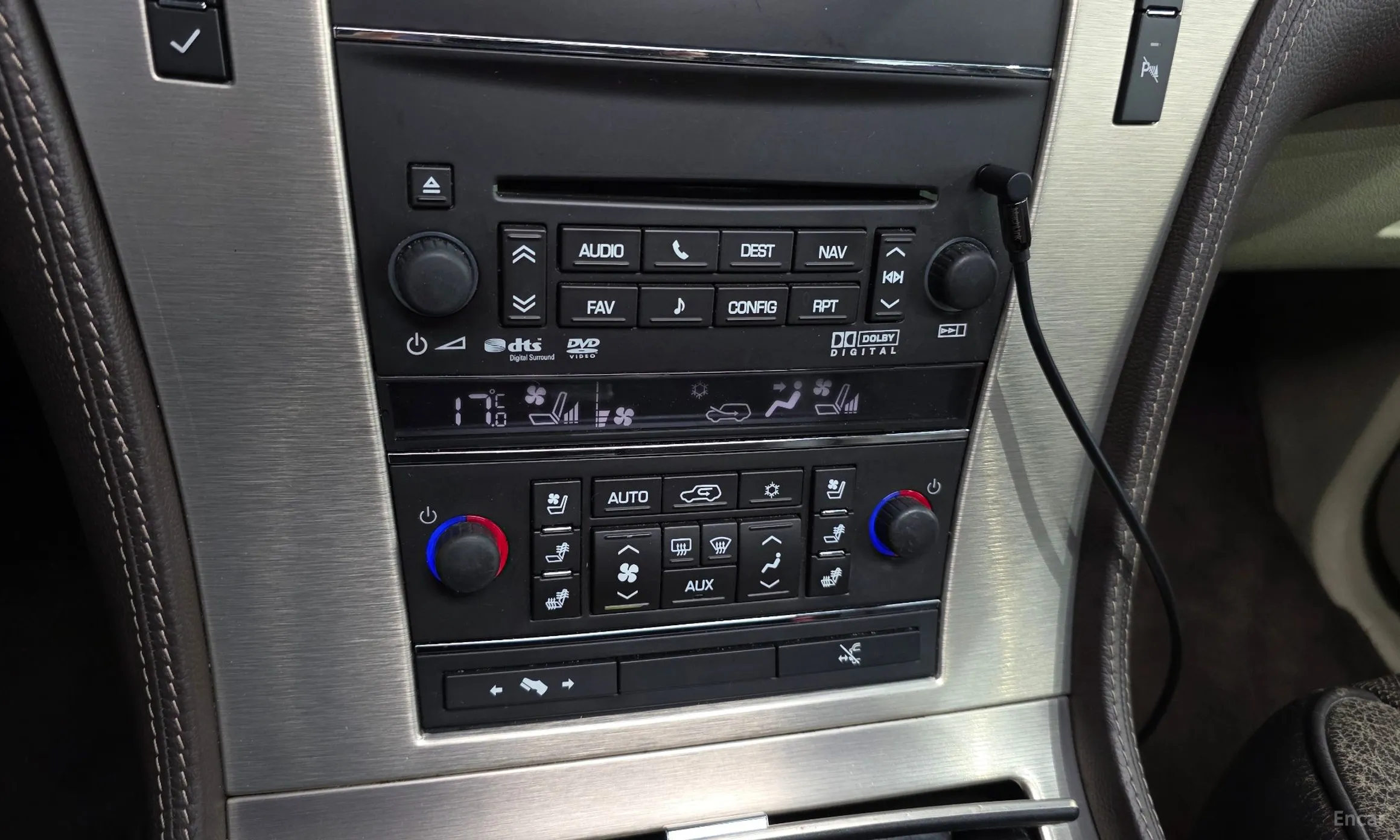 Cadillac Escalade превью 19