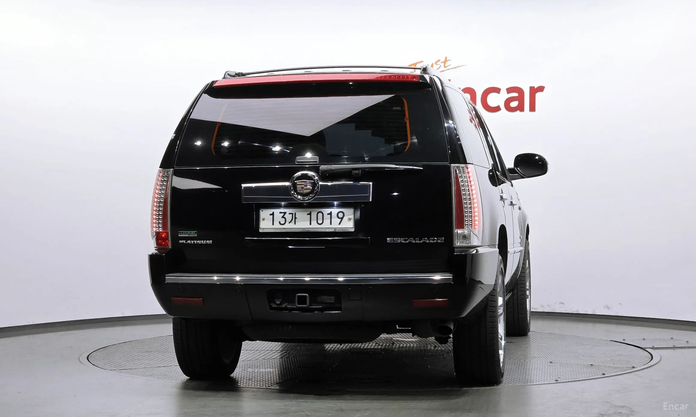 Cadillac Escalade превью 4