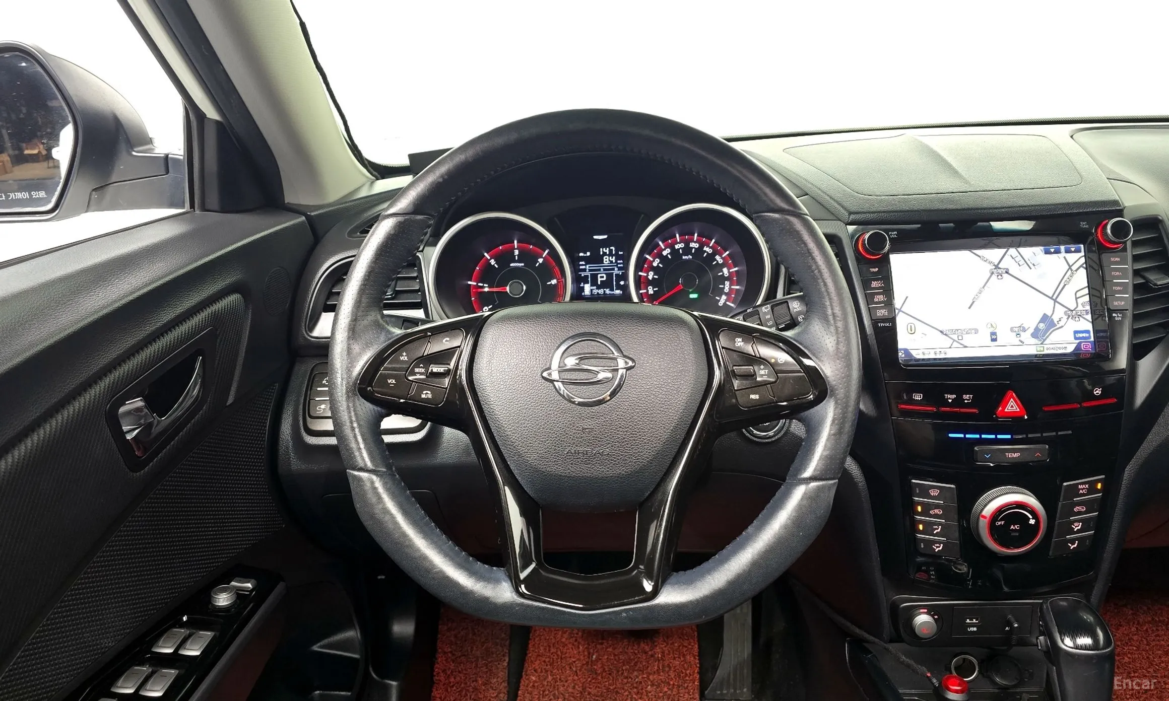 KG Mobility (SsangYong) Tivoli Air превью 13