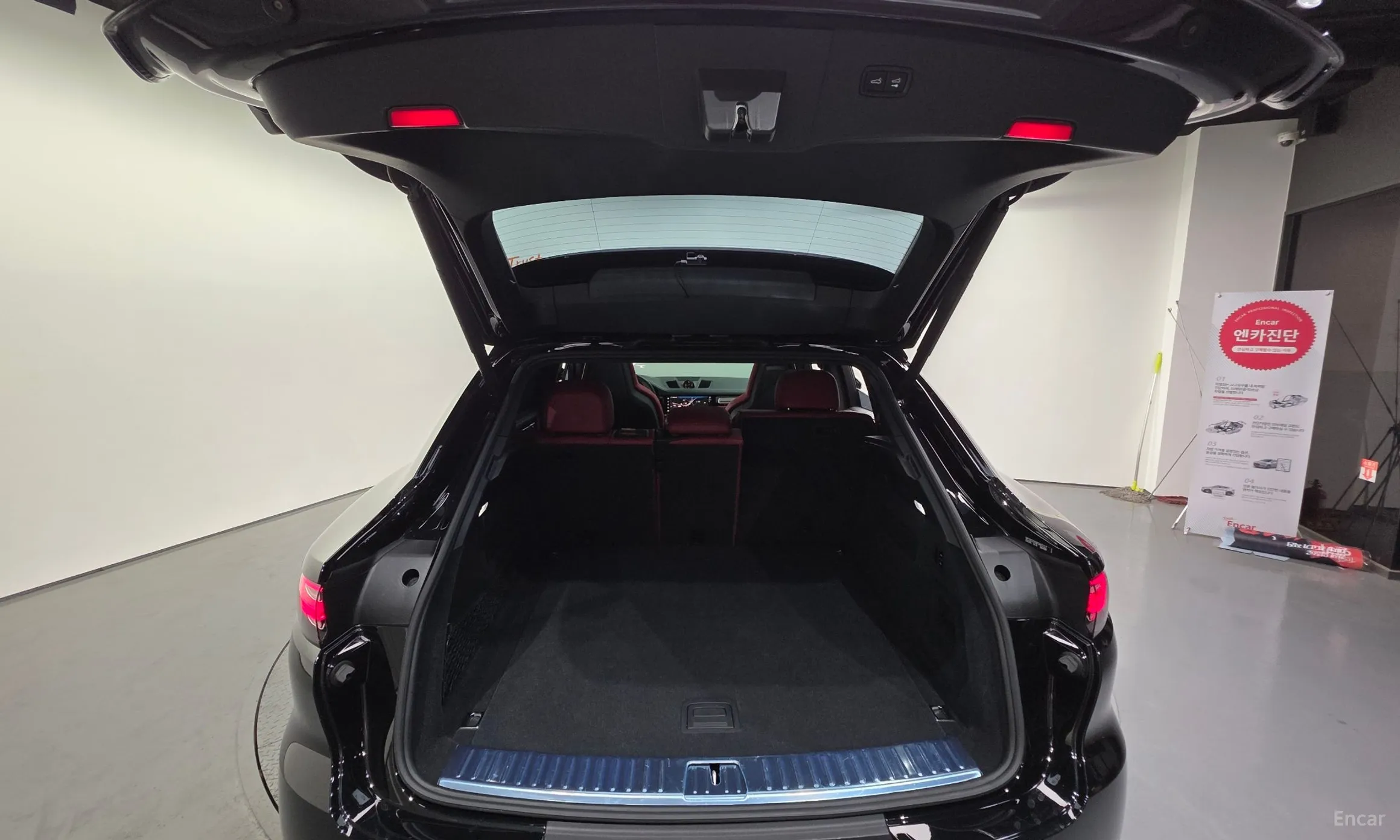 Porsche Cayenne (PO536) превью 20