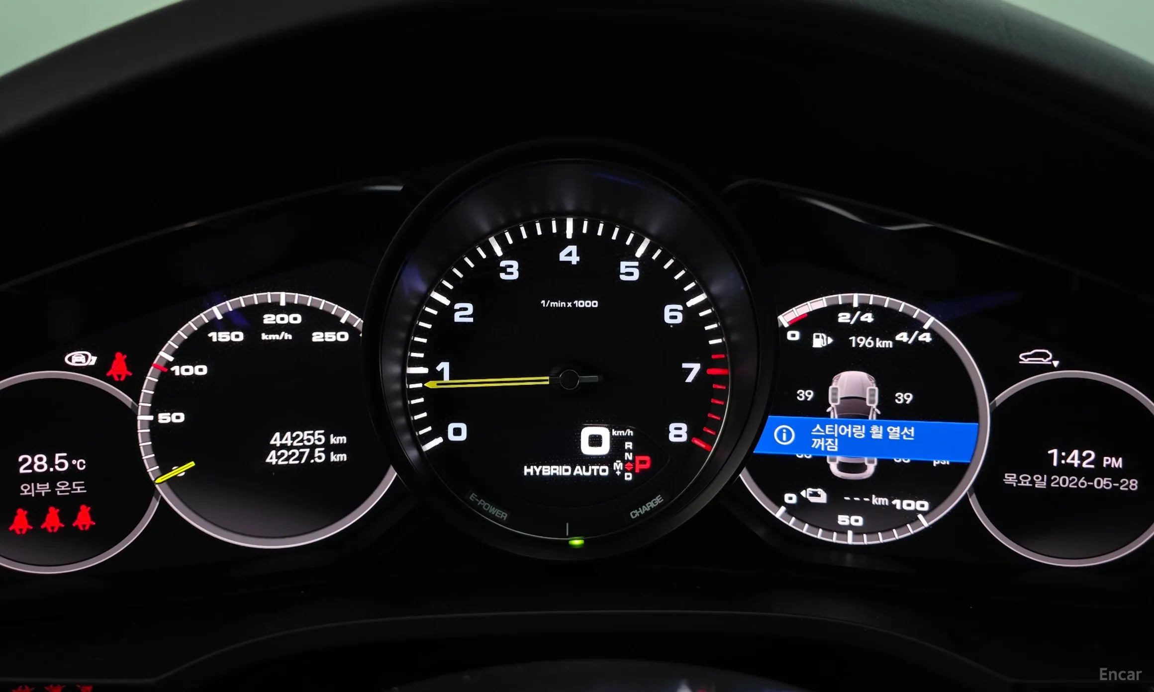 Porsche Cayenne (PO536) превью 8