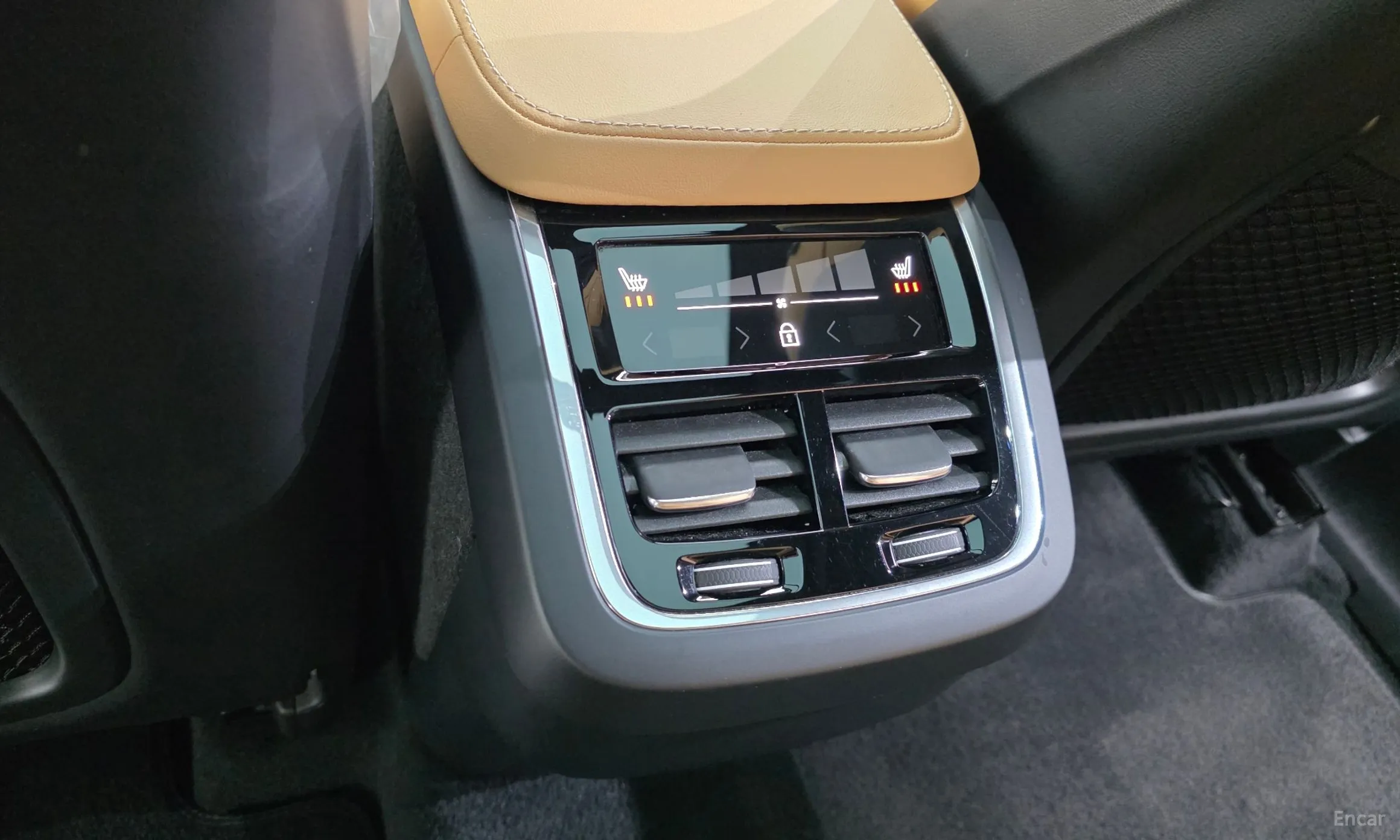 Volvo XC90 Gen 2 превью 18