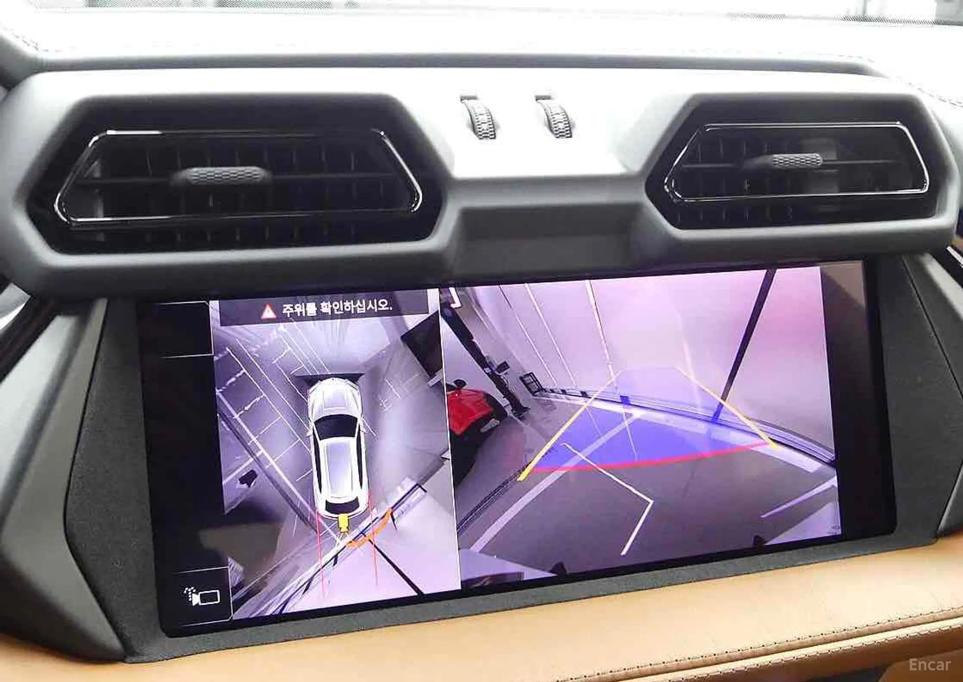 Lamborghini Urus превью 19