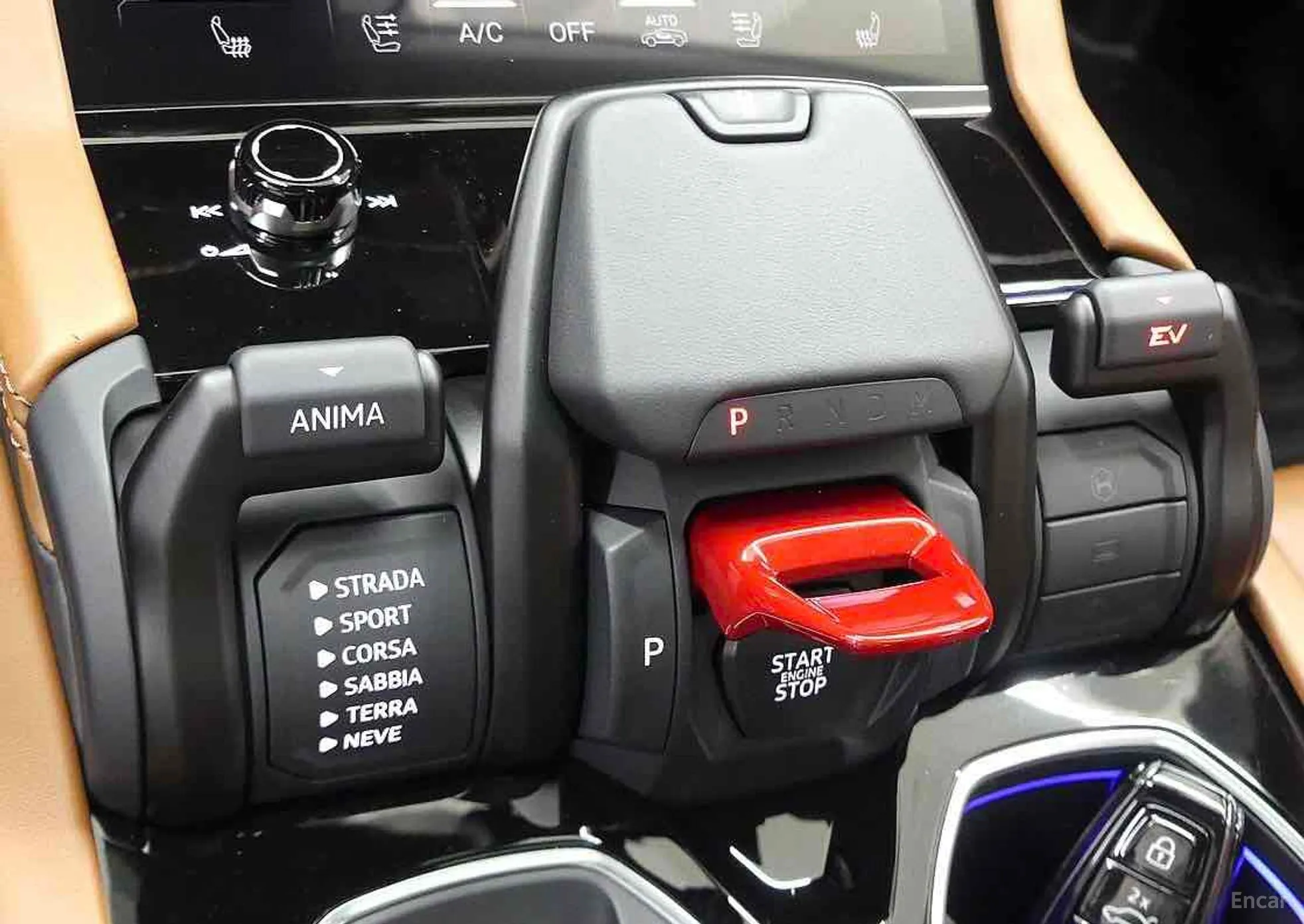 Lamborghini Urus превью 7