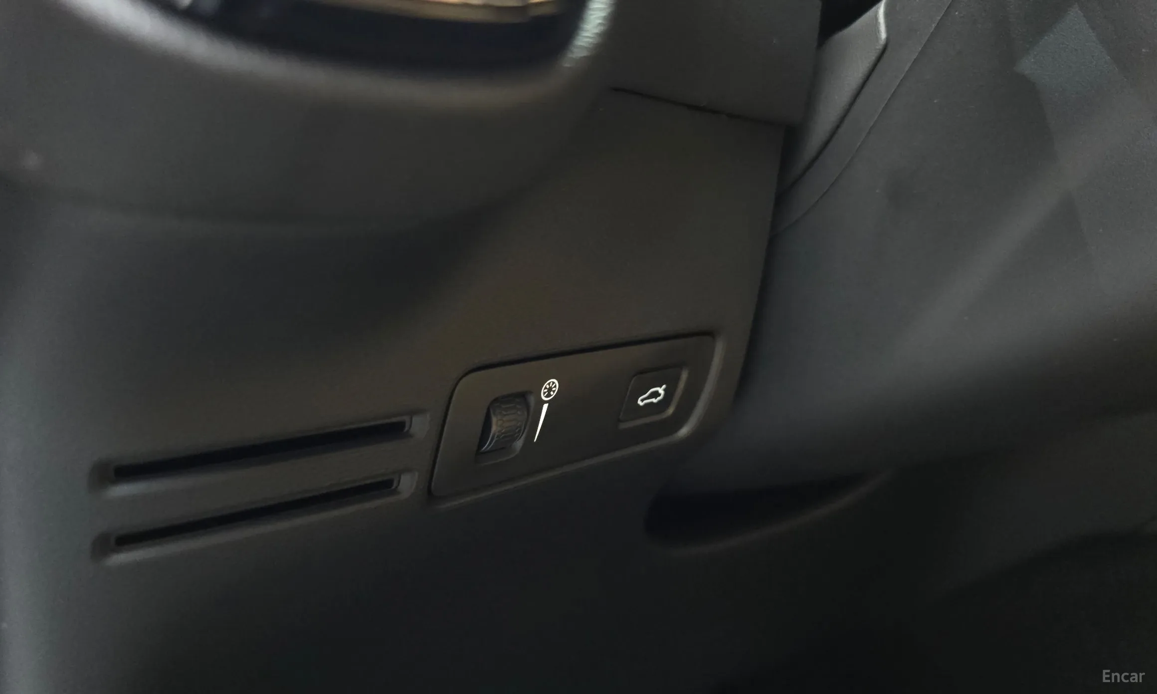 Volvo XC40 превью 20