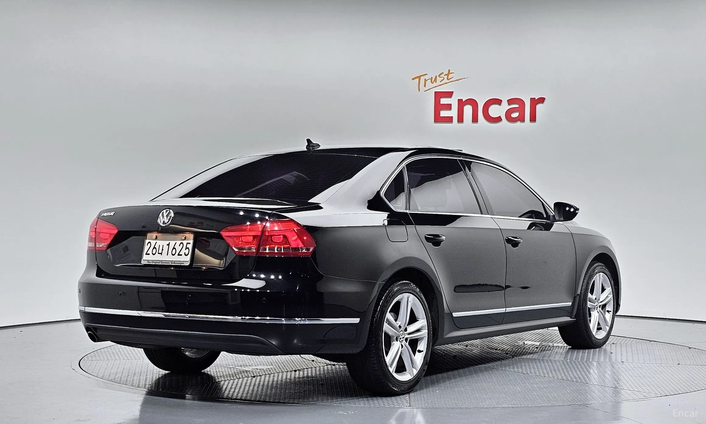 Volkswagen The New Passat превью 2