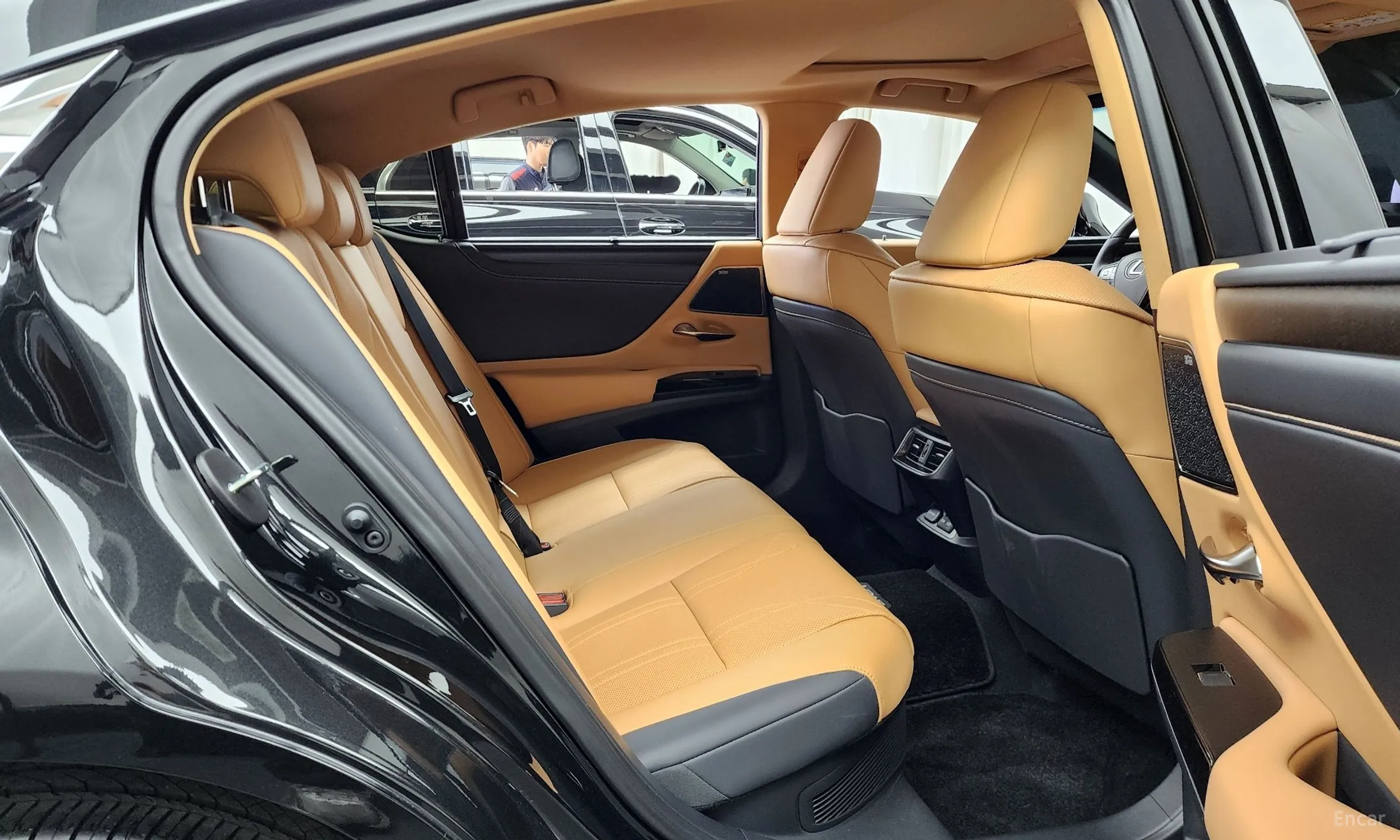 Lexus ES300h 7th Generation превью 12