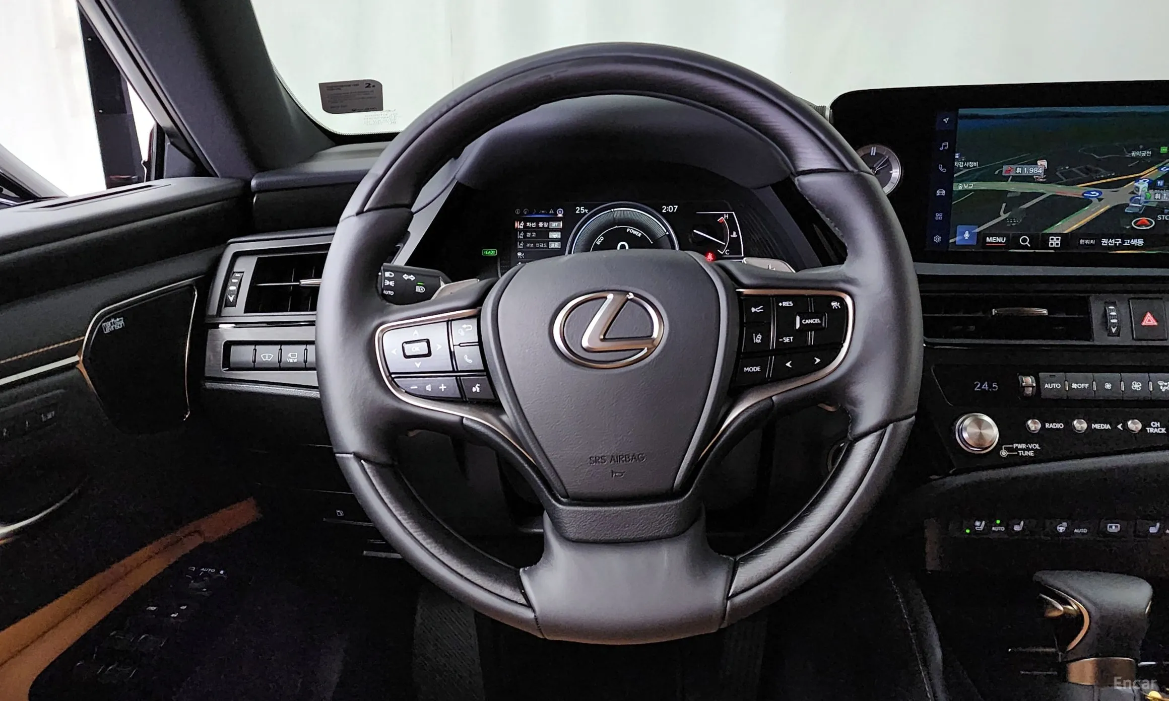 Lexus ES300h 7th Generation превью 13