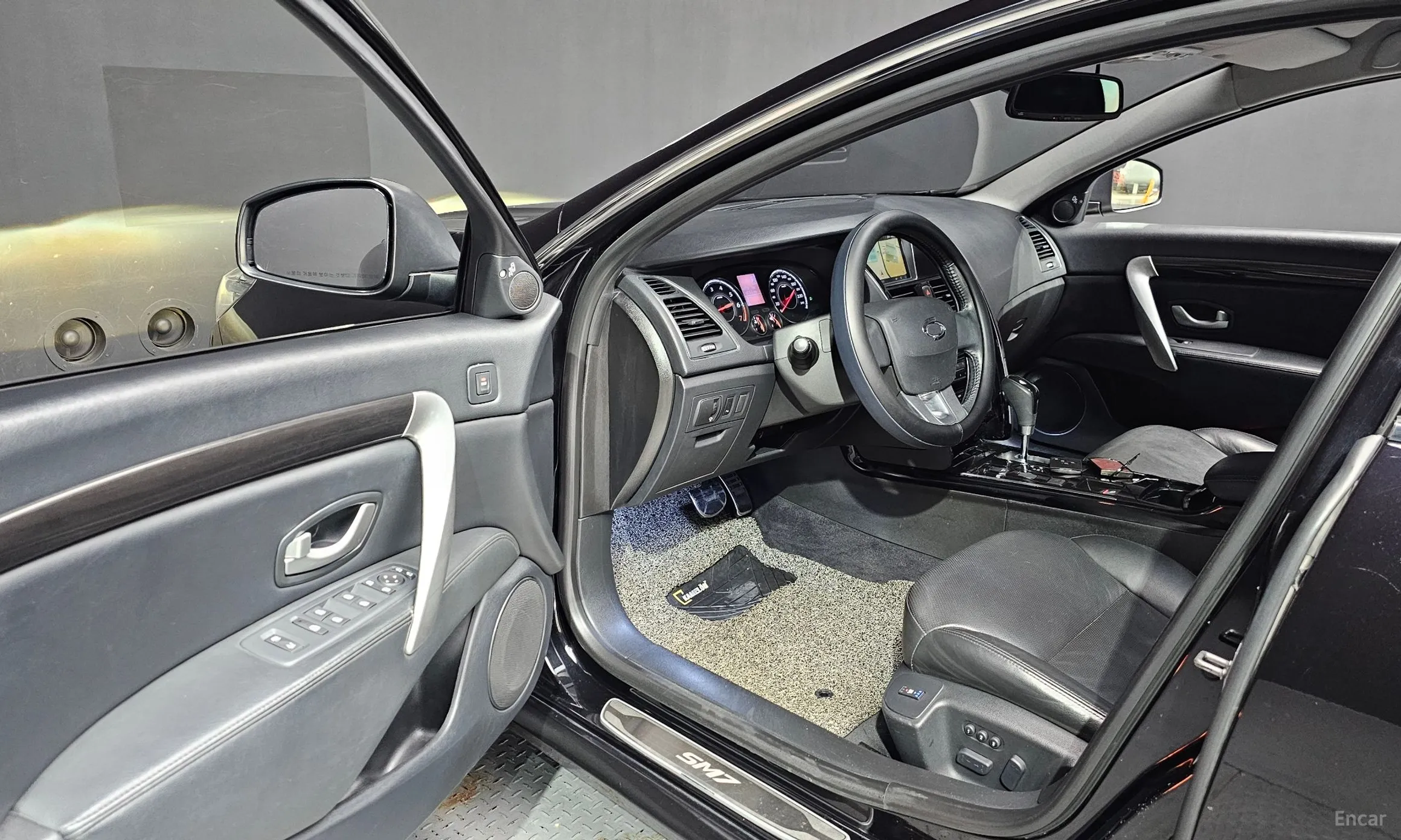 Renault Korea (Samsung) SM7 превью 10