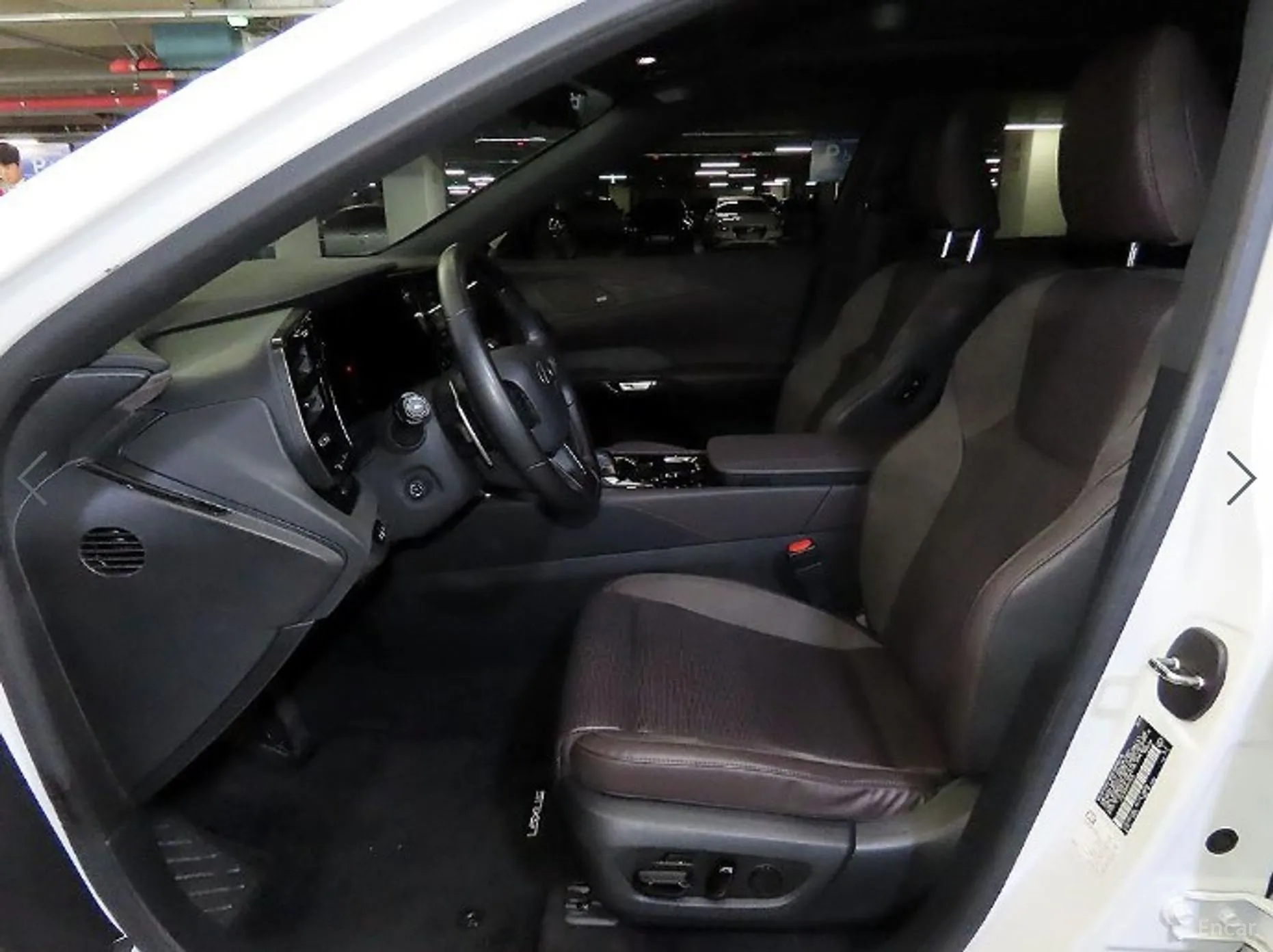Lexus RX350h 5th Generation превью 6