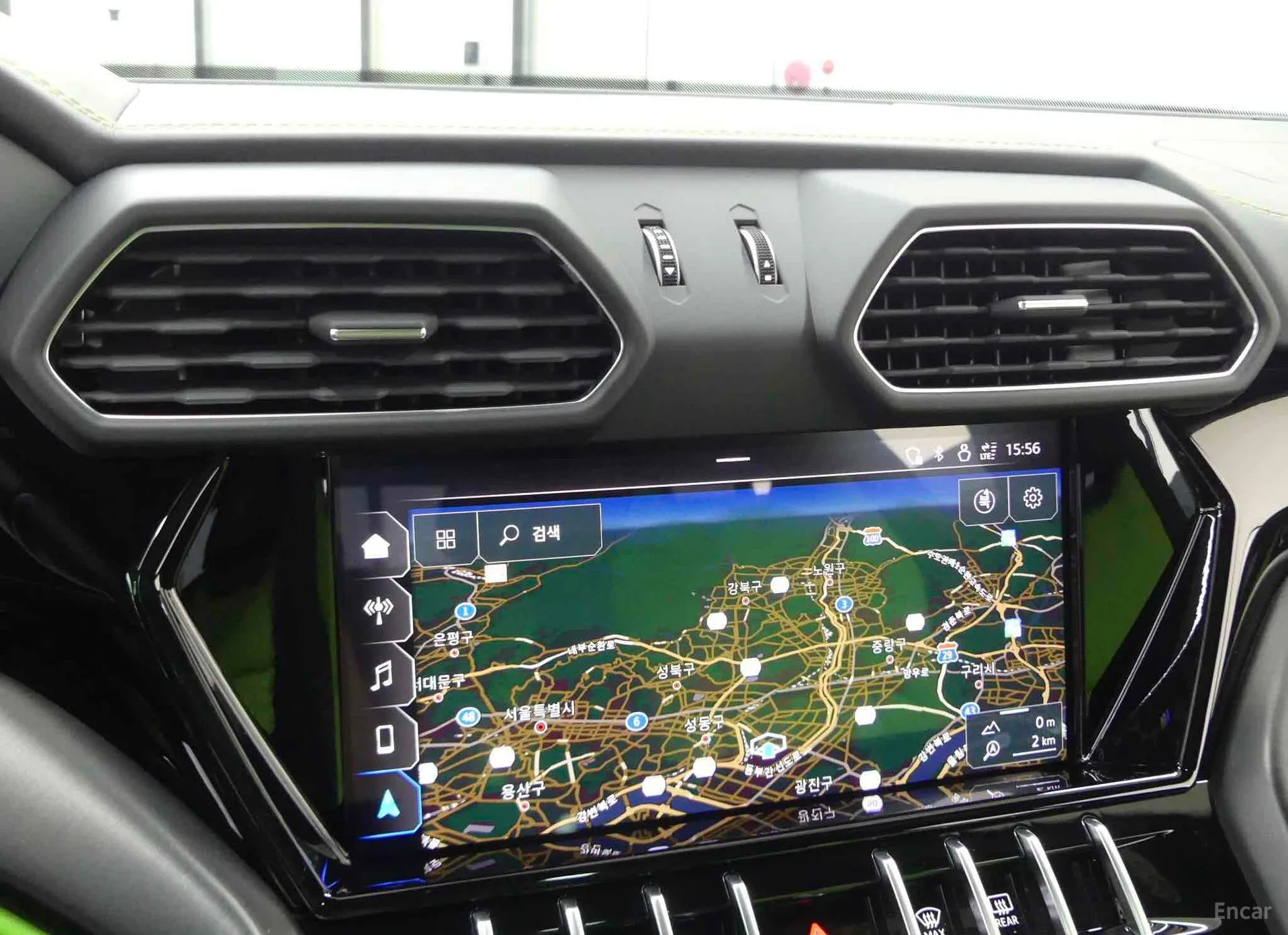 Lamborghini Urus превью 19