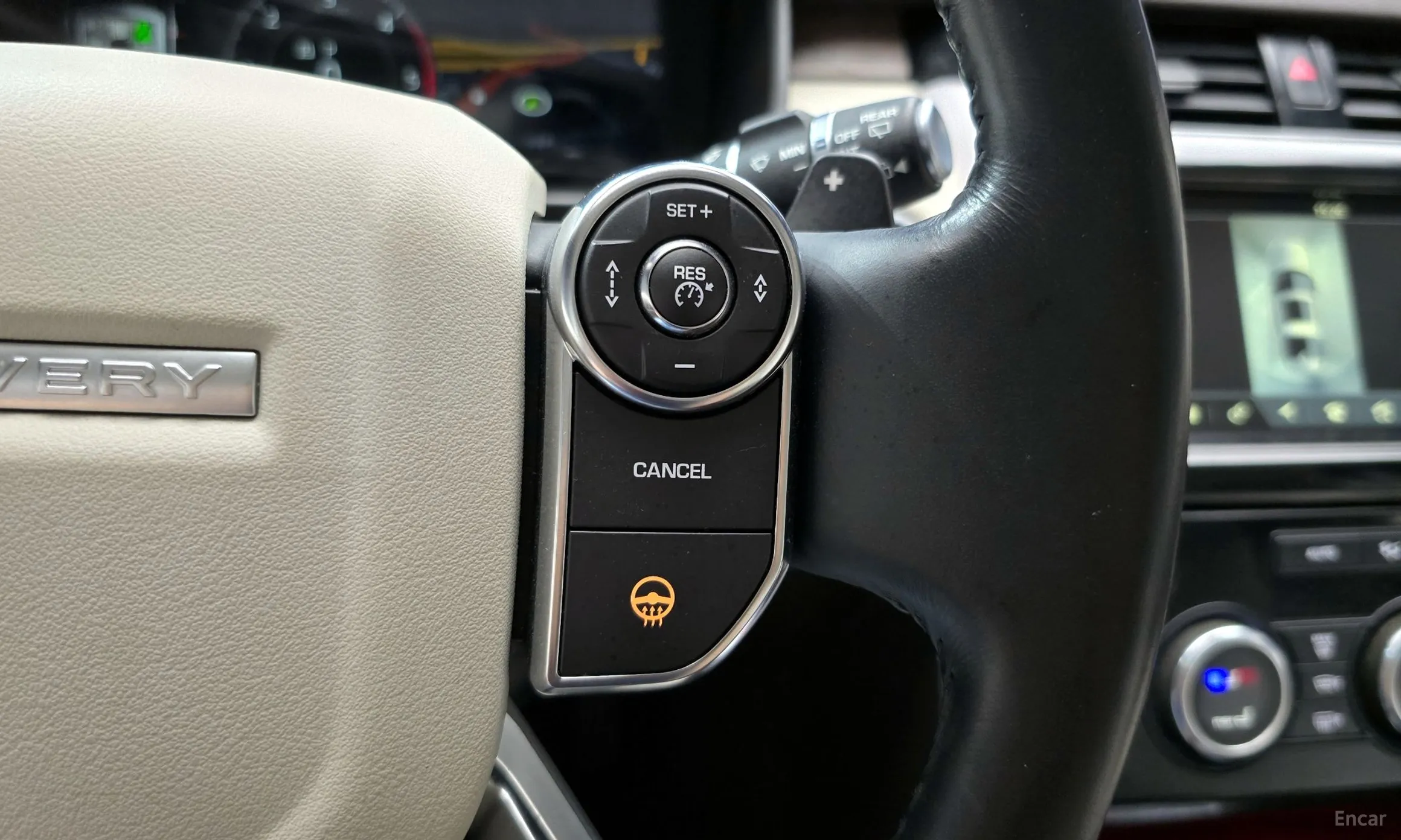 Land Rover Discovery 5 превью 17