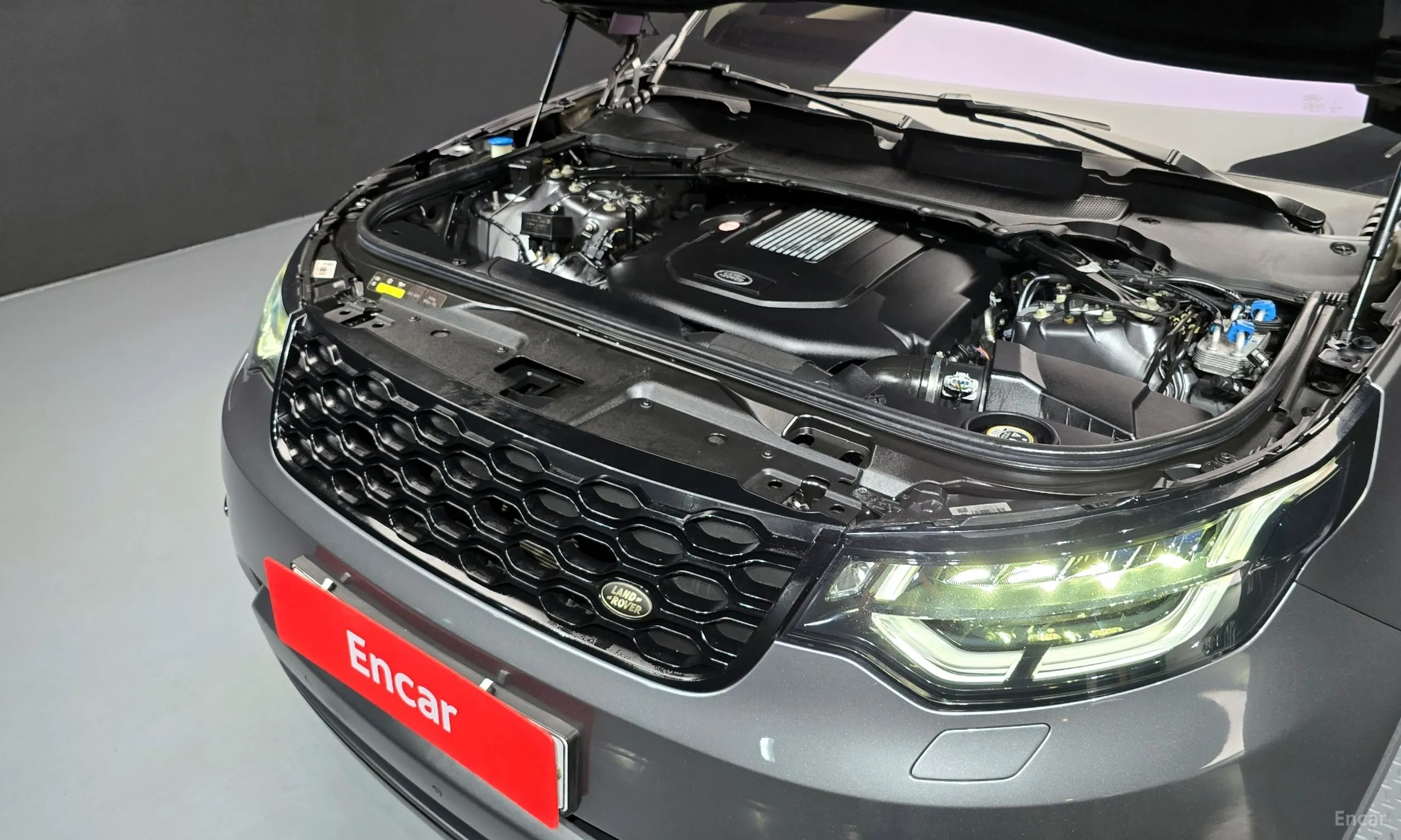 Land Rover Discovery 5 превью 6