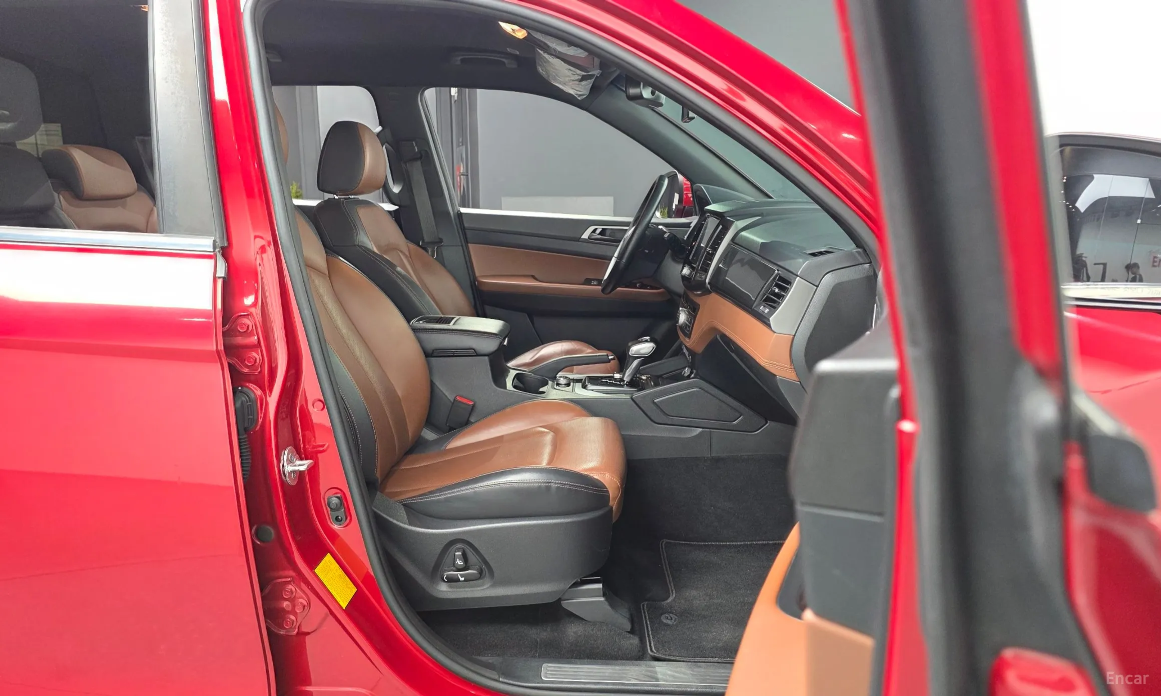 KG Mobility (SsangYong) Rexton Sports Khan превью 11