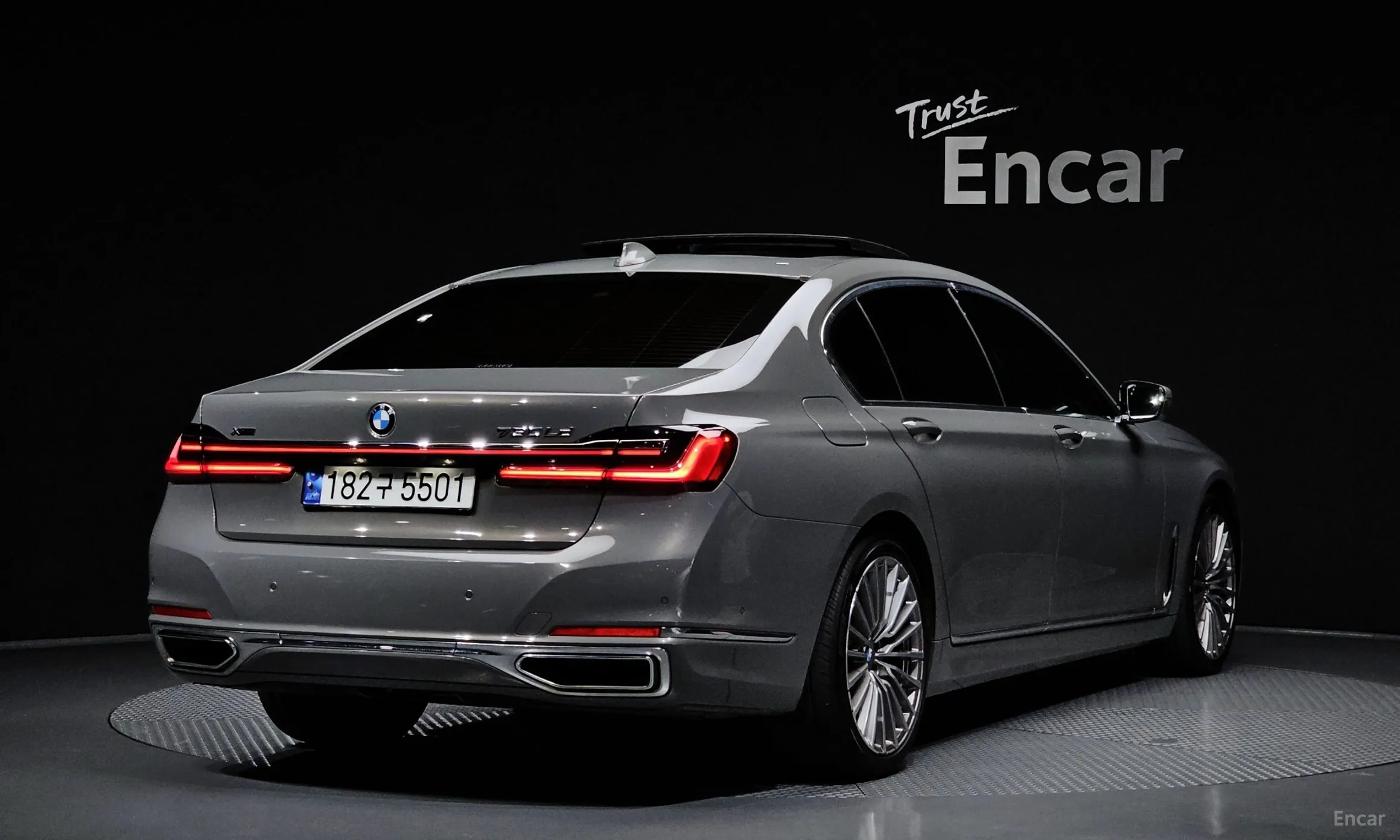 BMW 7 Series (G11)