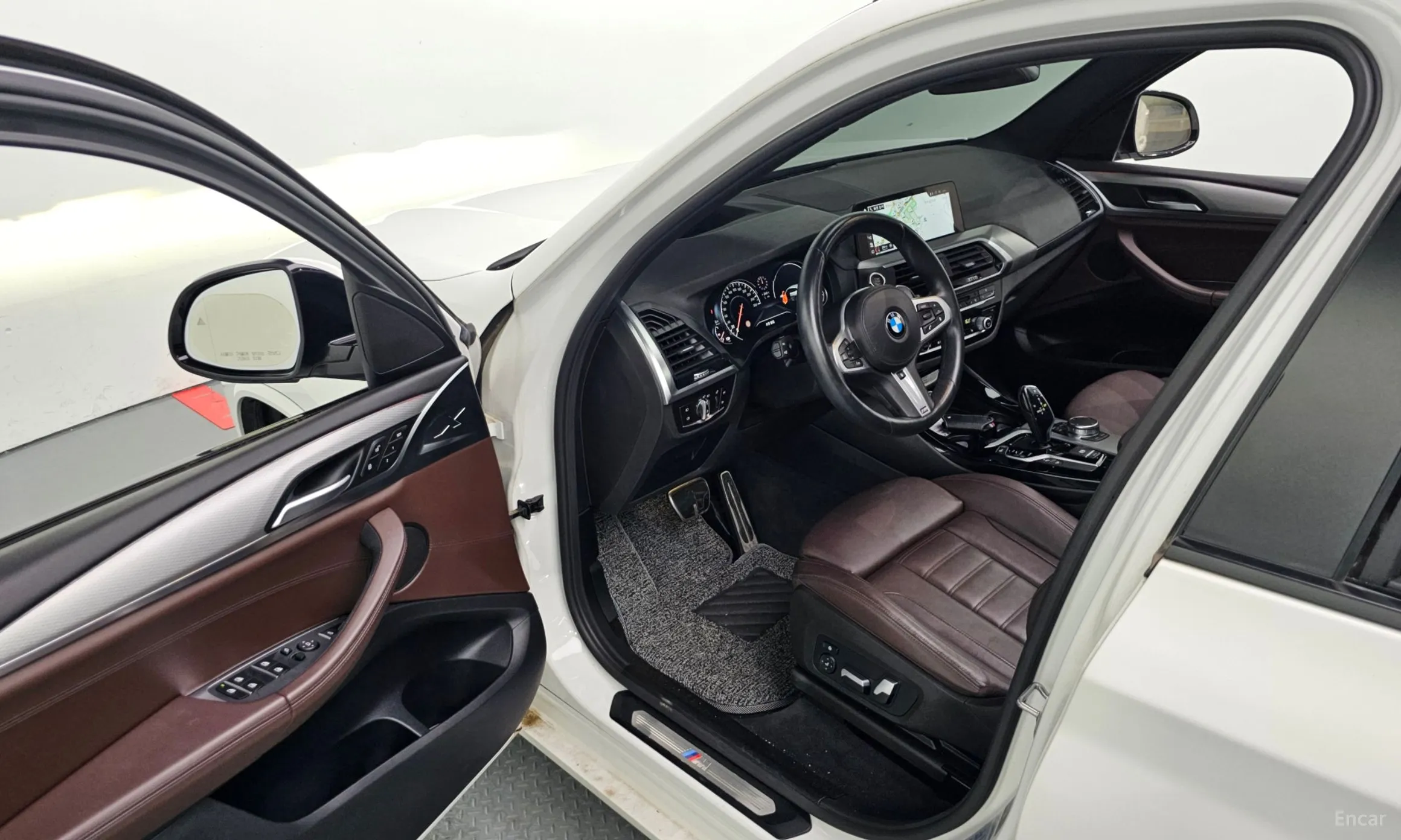BMW X3 (G01) превью 10