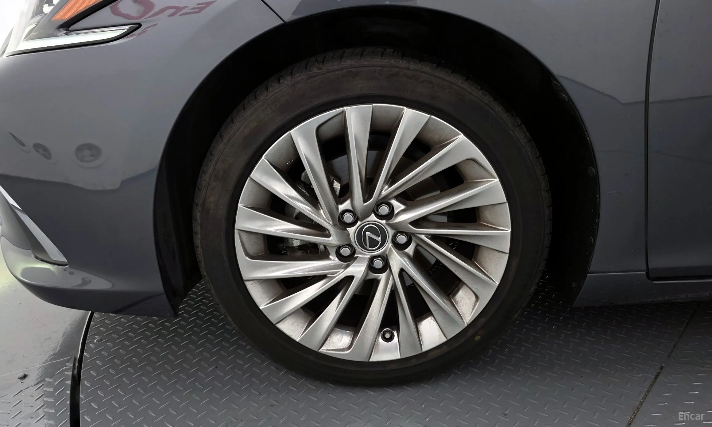 Lexus ES300h 7th Generation превью 5
