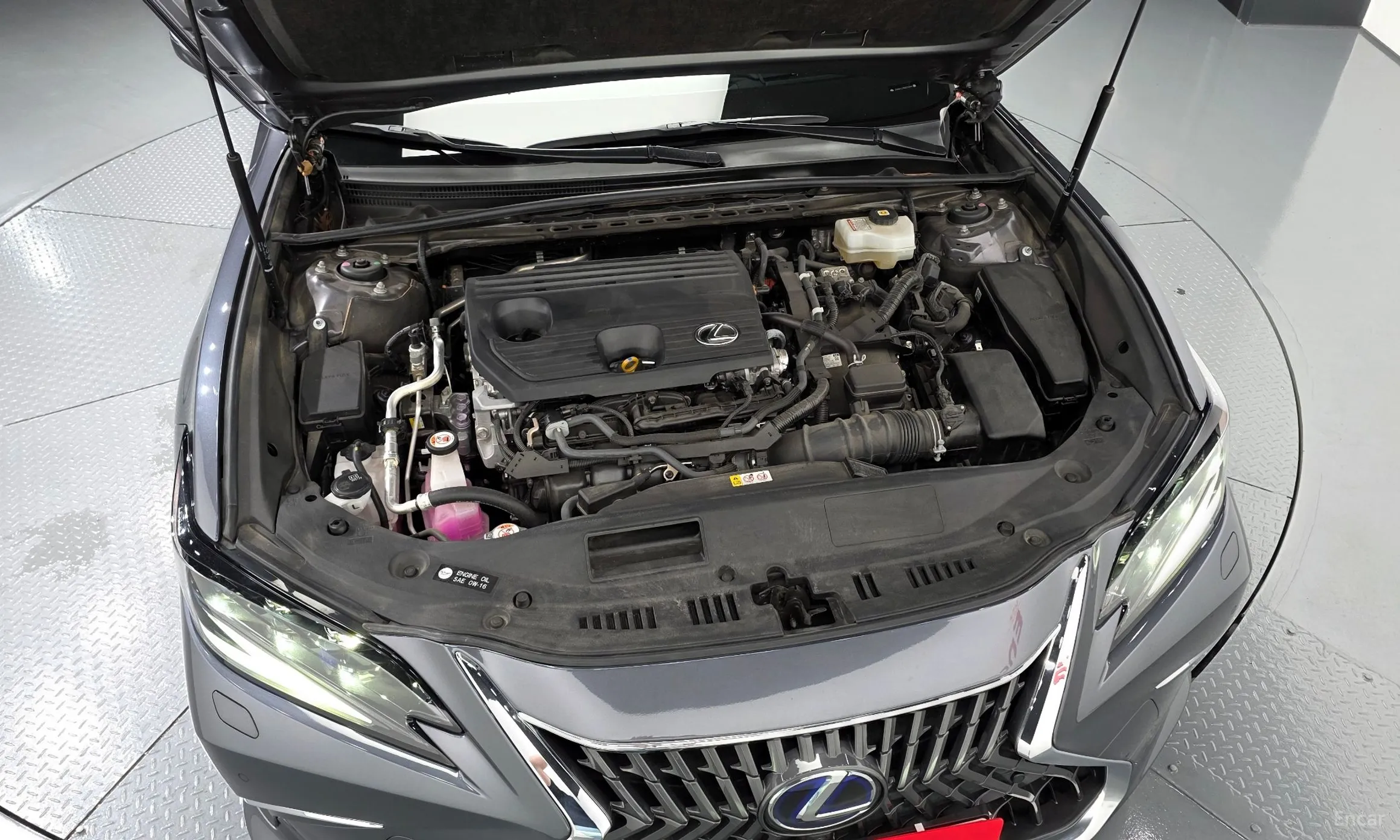 Lexus ES300h 7th Generation превью 6