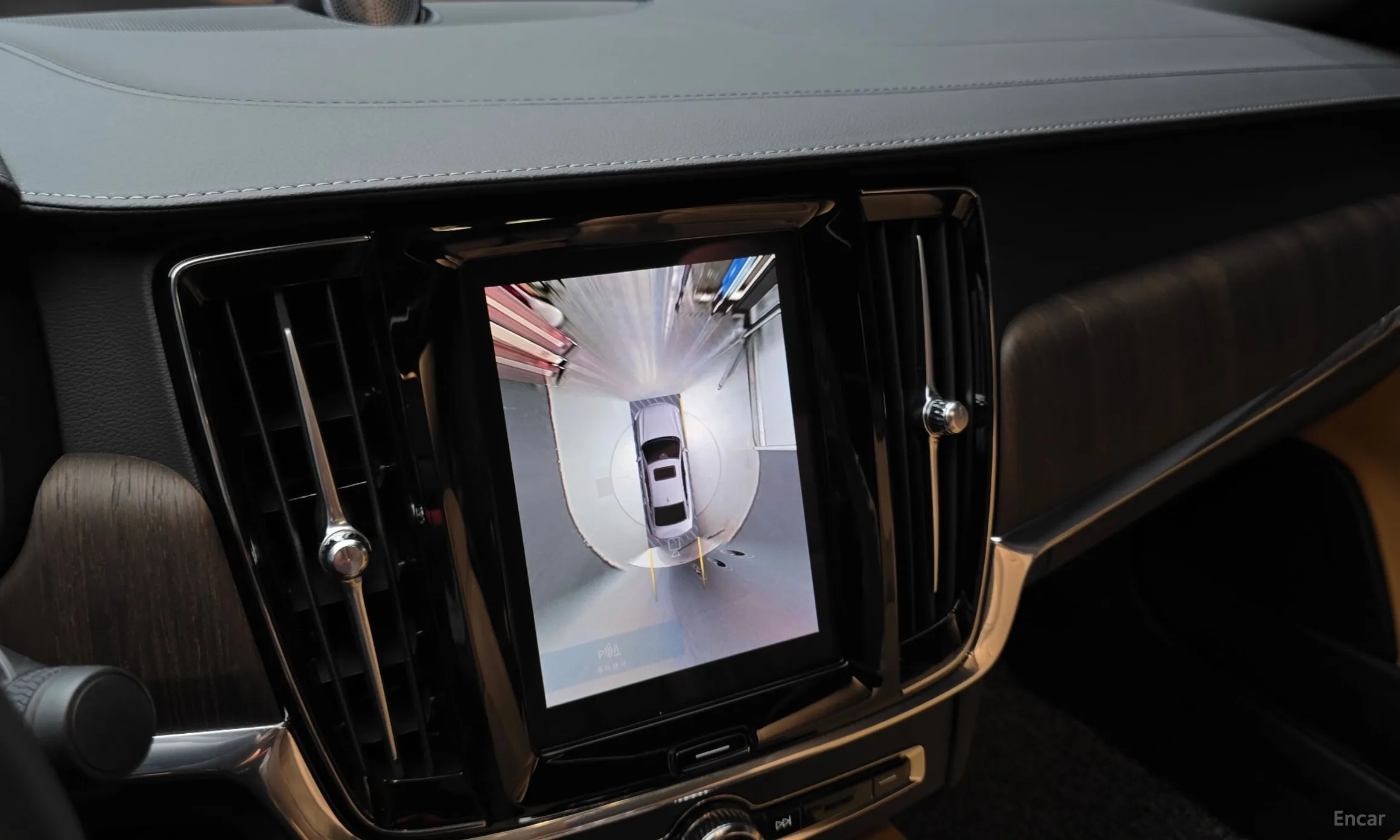 Volvo S90 превью 15