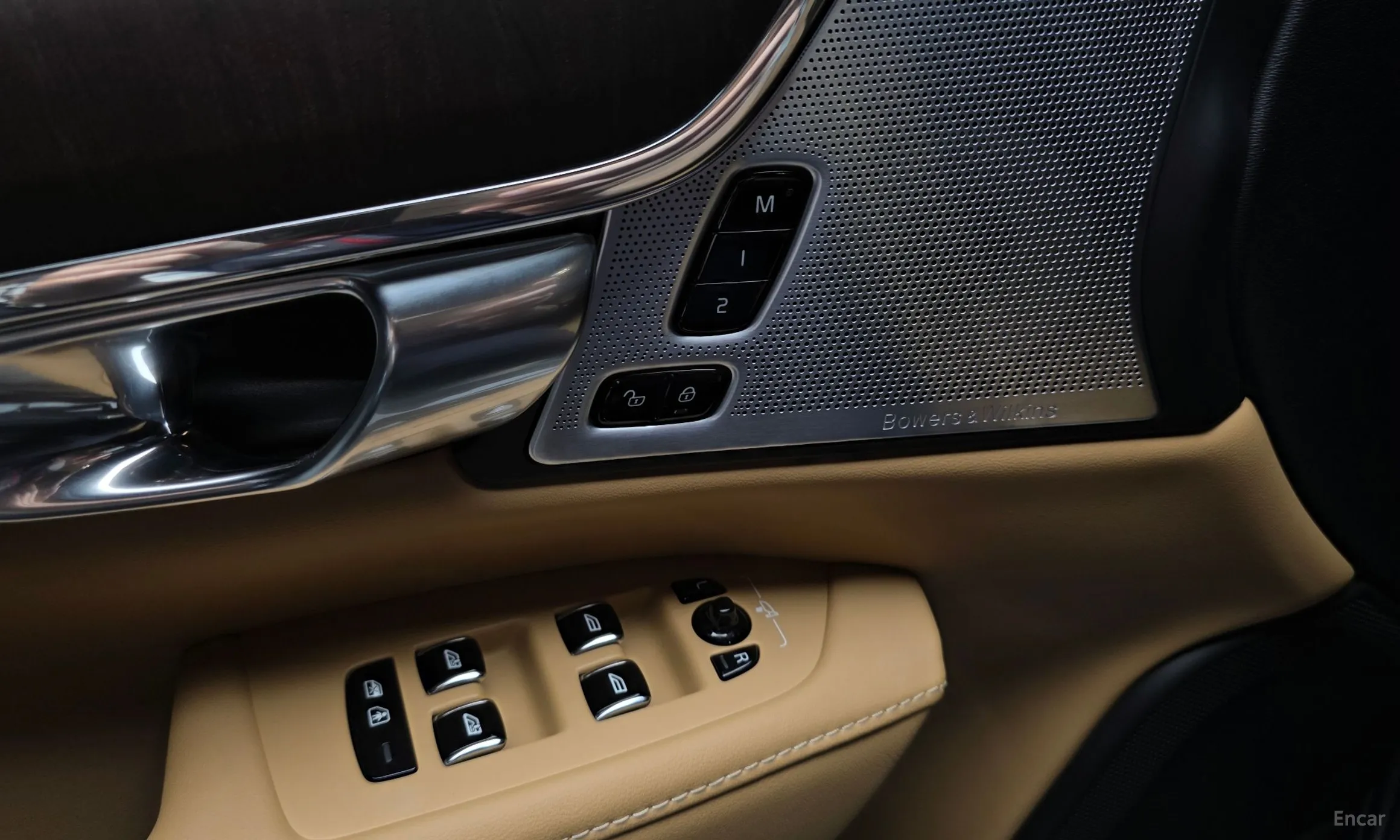 Volvo S90 превью 19