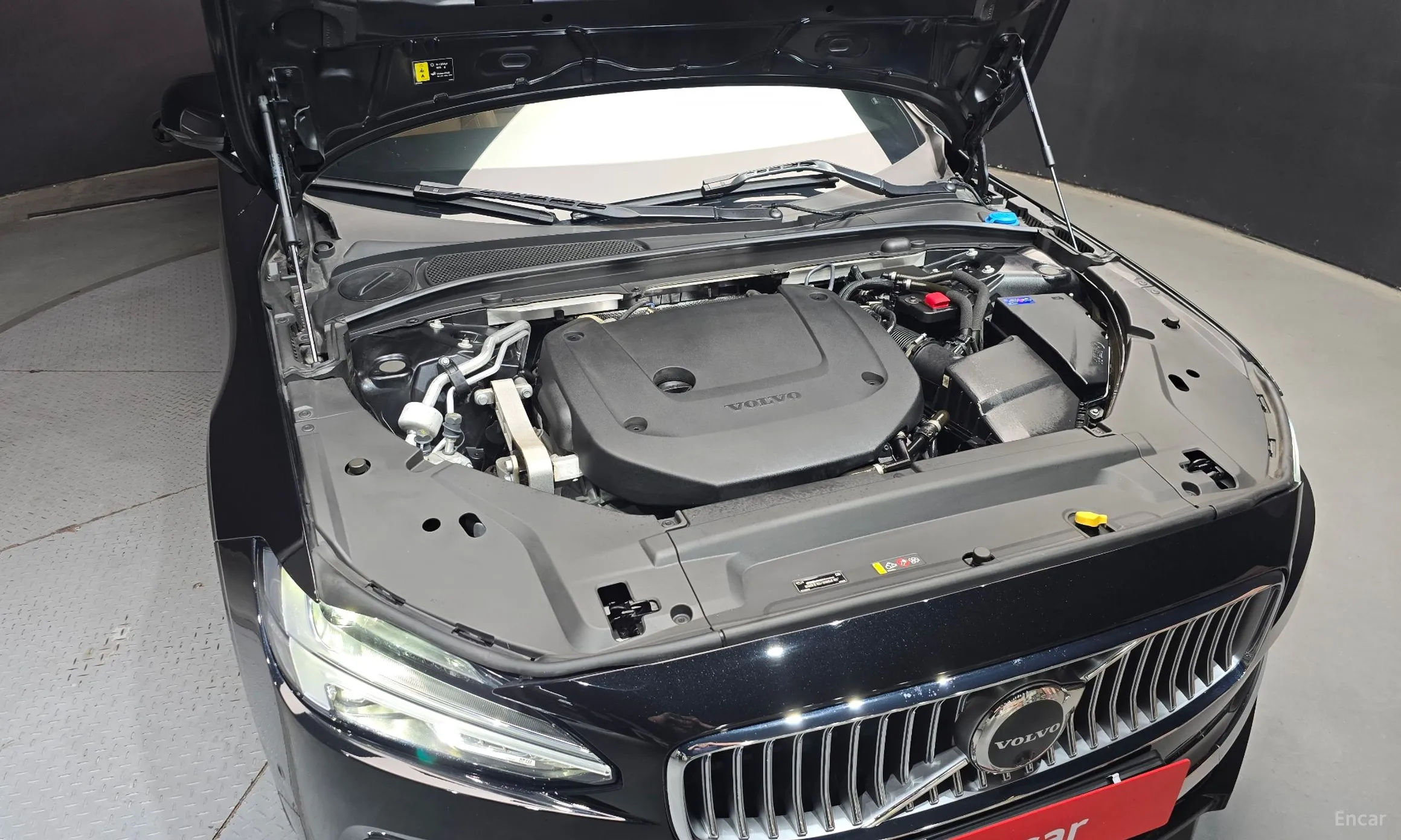 Volvo S90 превью 6