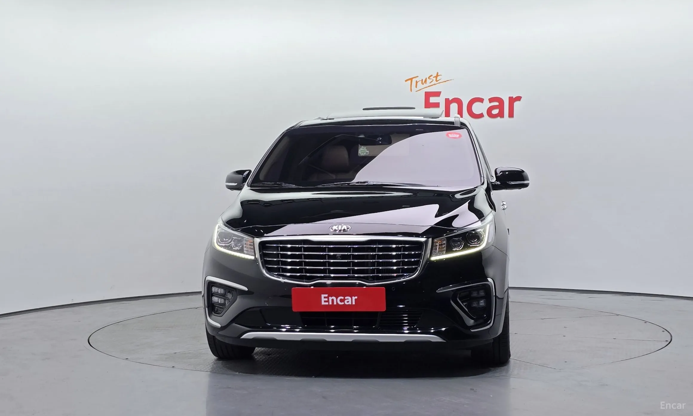 Kia Carnival превью 3