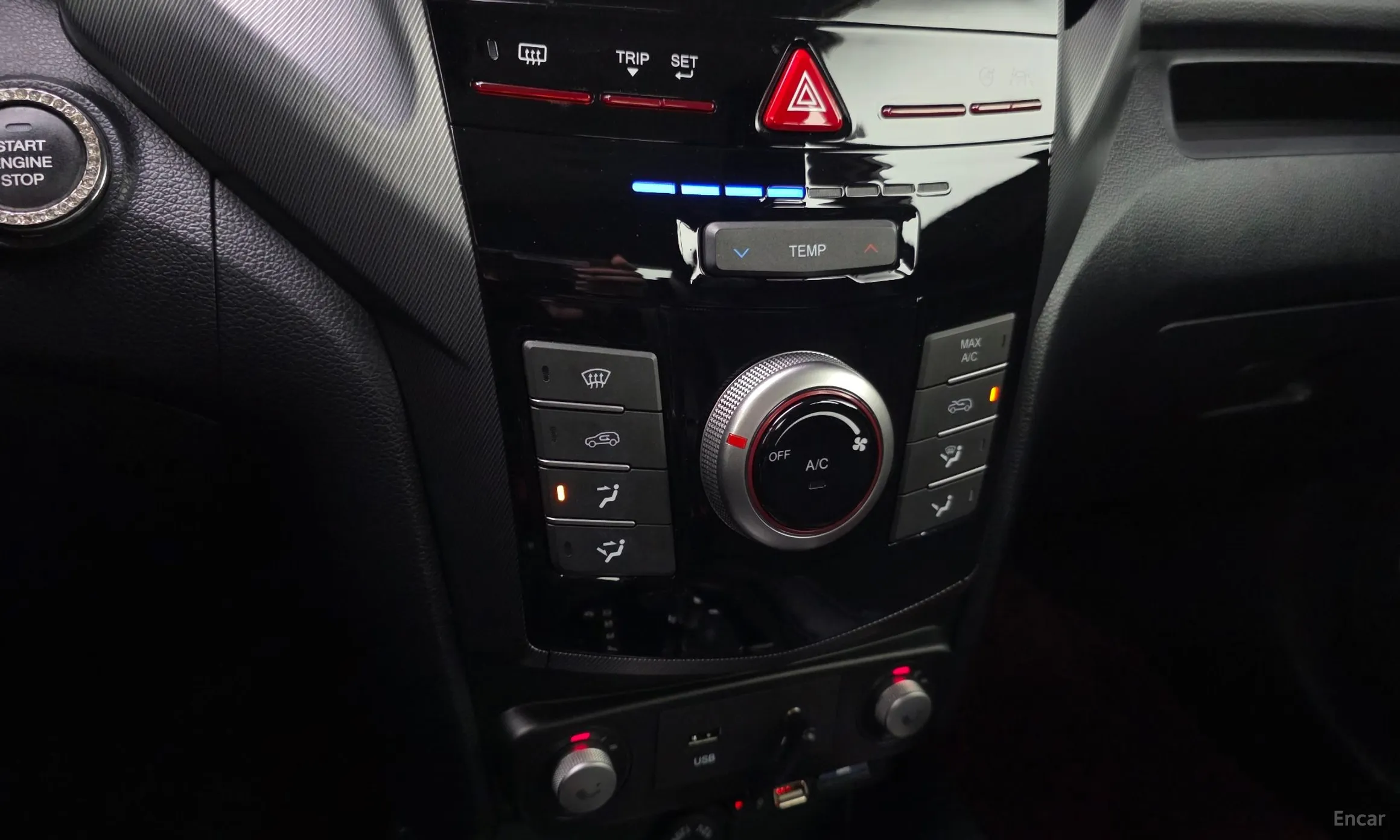 KG Mobility (SsangYong) Tivoli, Lazio превью 19