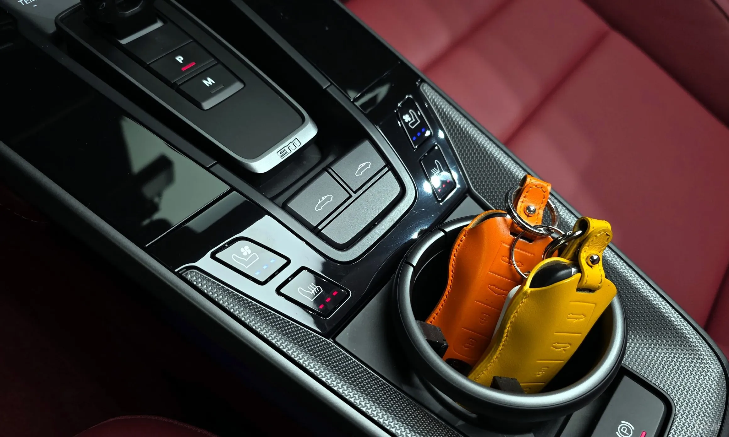 Porsche 911 (992) превью 18
