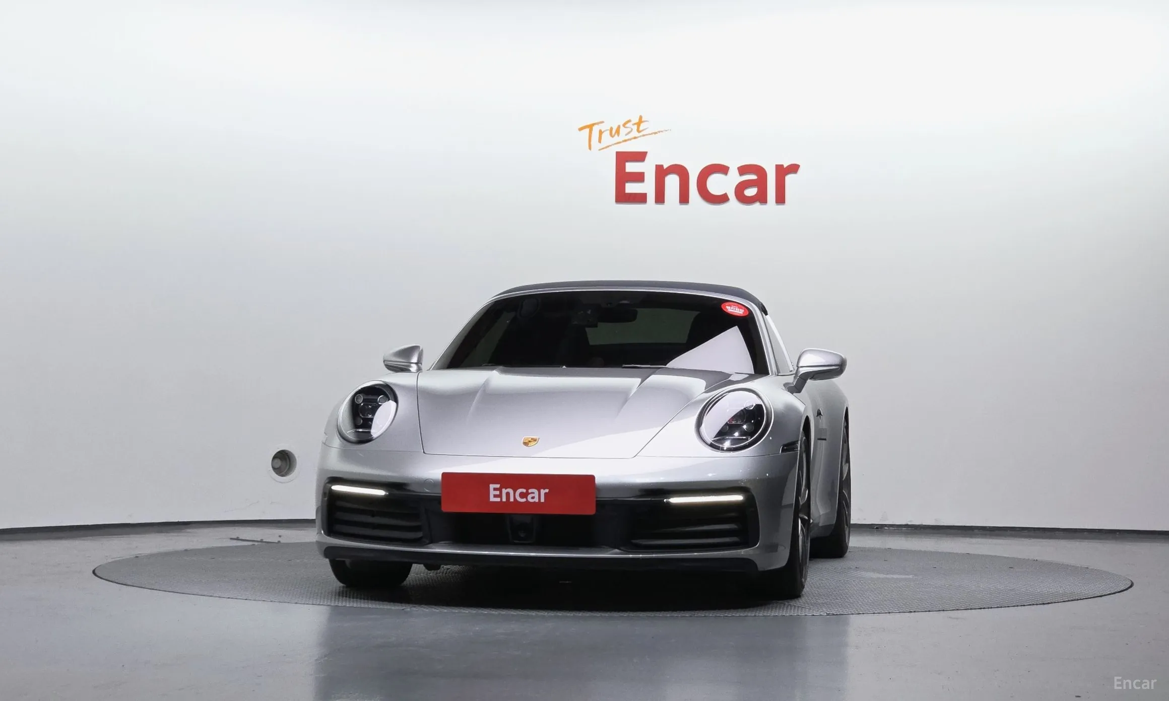 Porsche 911 (992) превью 3