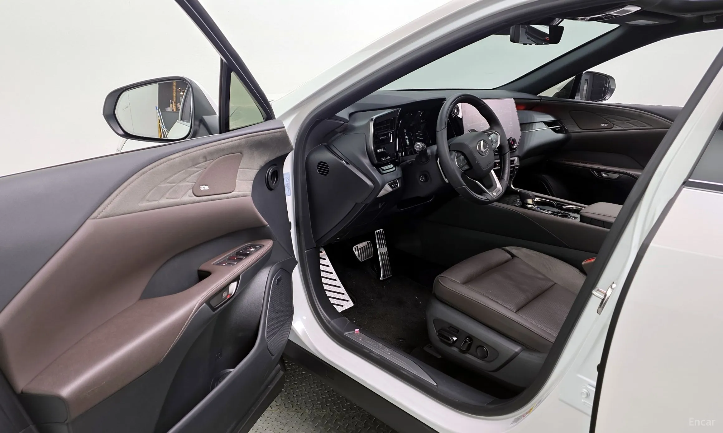 Lexus RX350h 5th Generation превью 10
