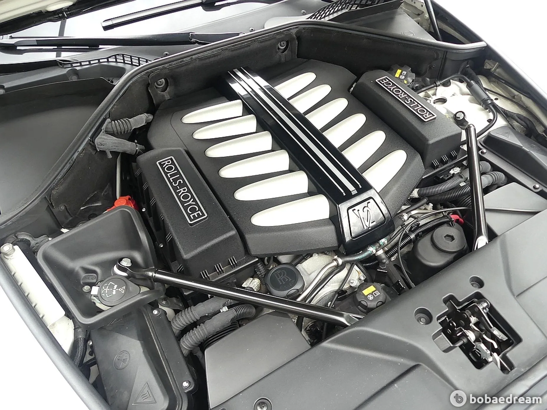 Rolls-Royce Ghost превью 6