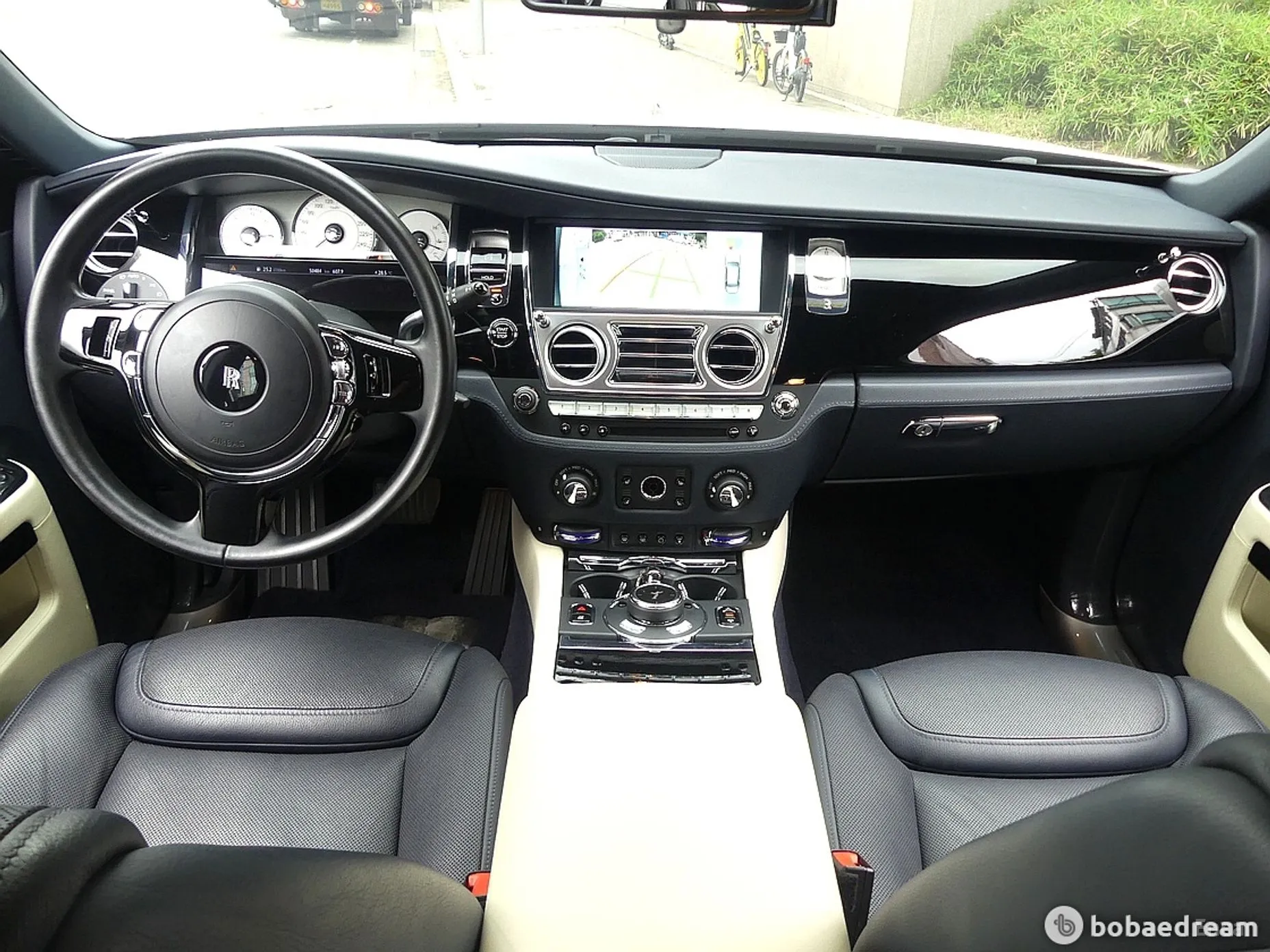 Rolls-Royce Ghost превью 7