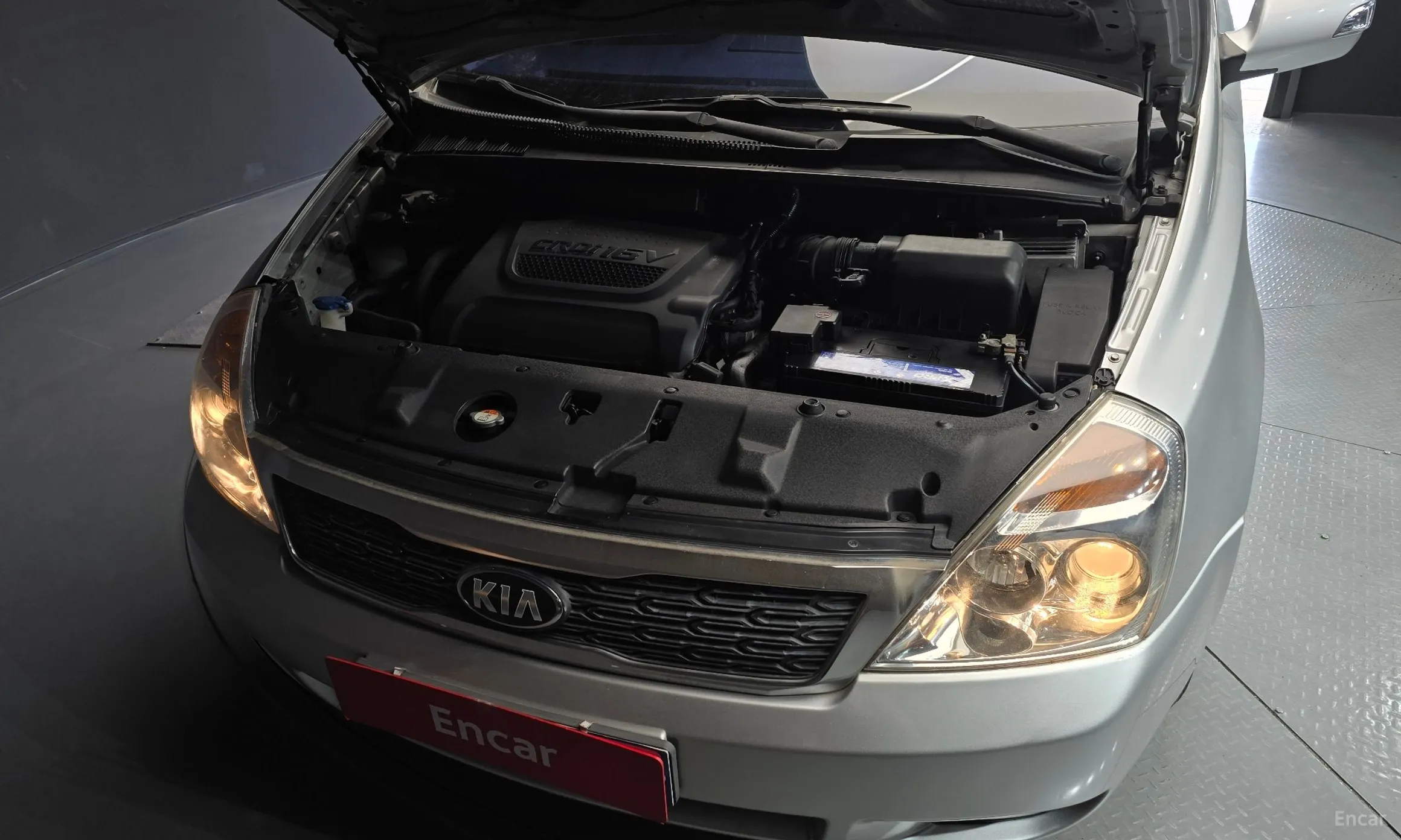 Kia Carnival R превью 6