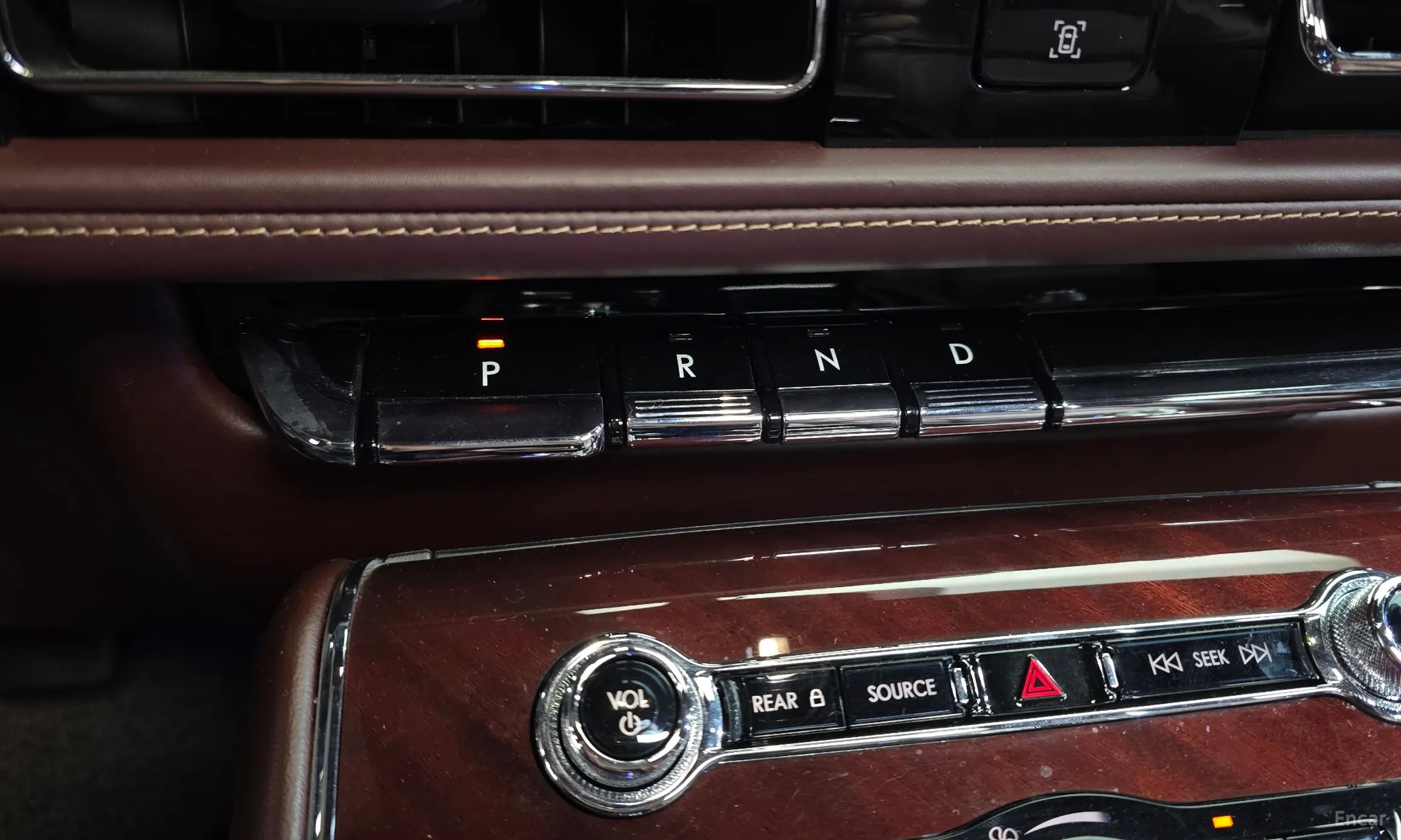 Lincoln Aviator 2nd Generation превью 9