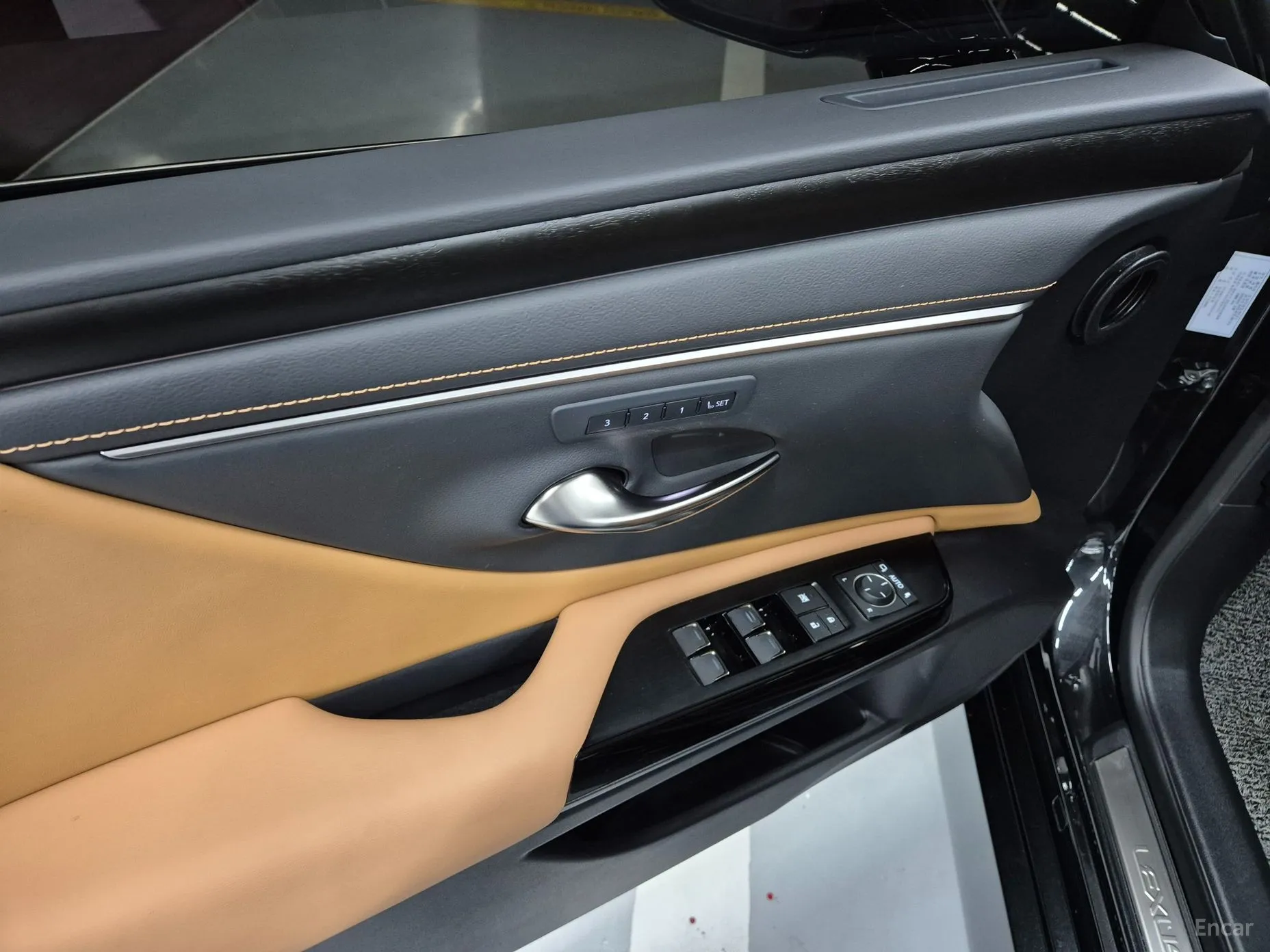 Lexus ES300h 7th Generation превью 13