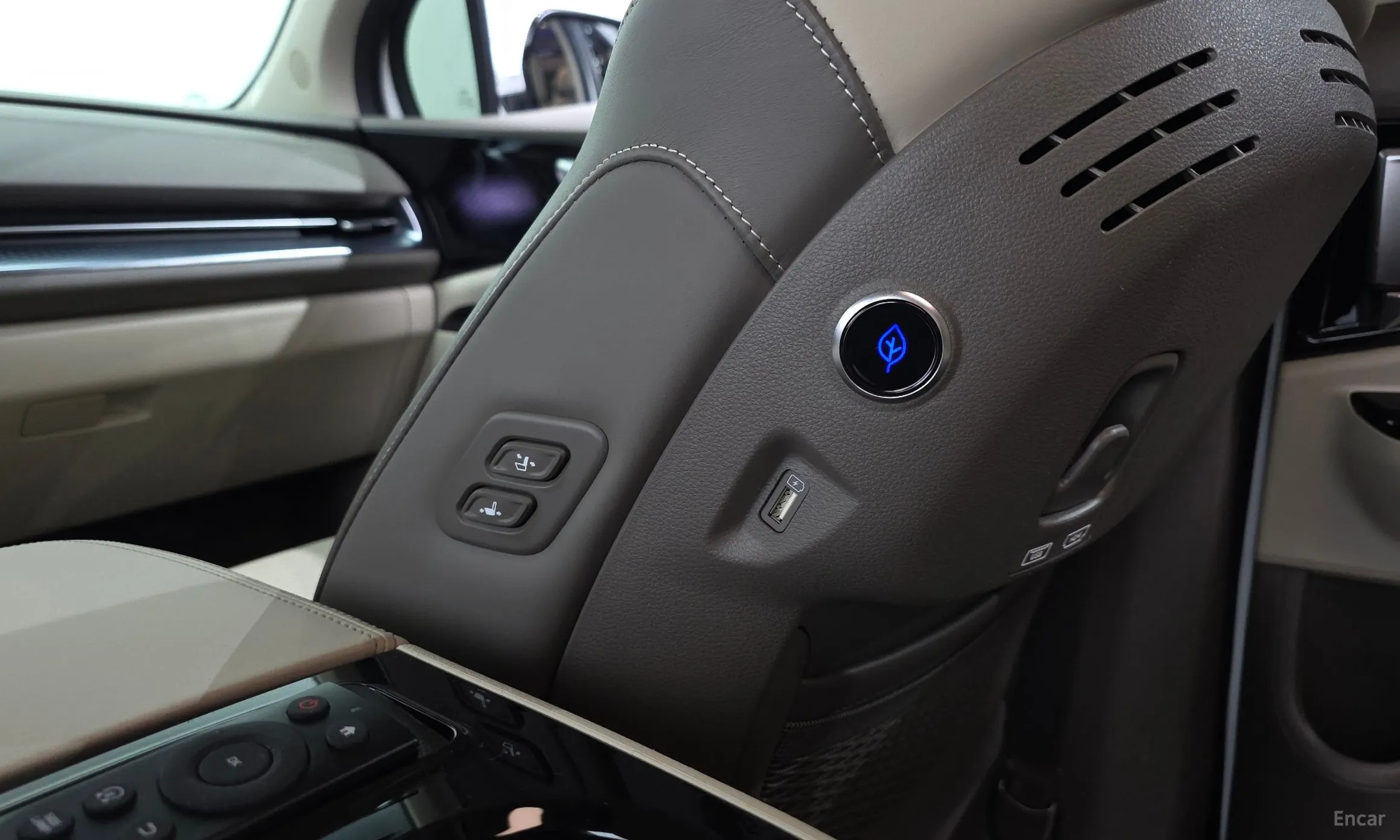Kia Carnival Gen 4 превью 18
