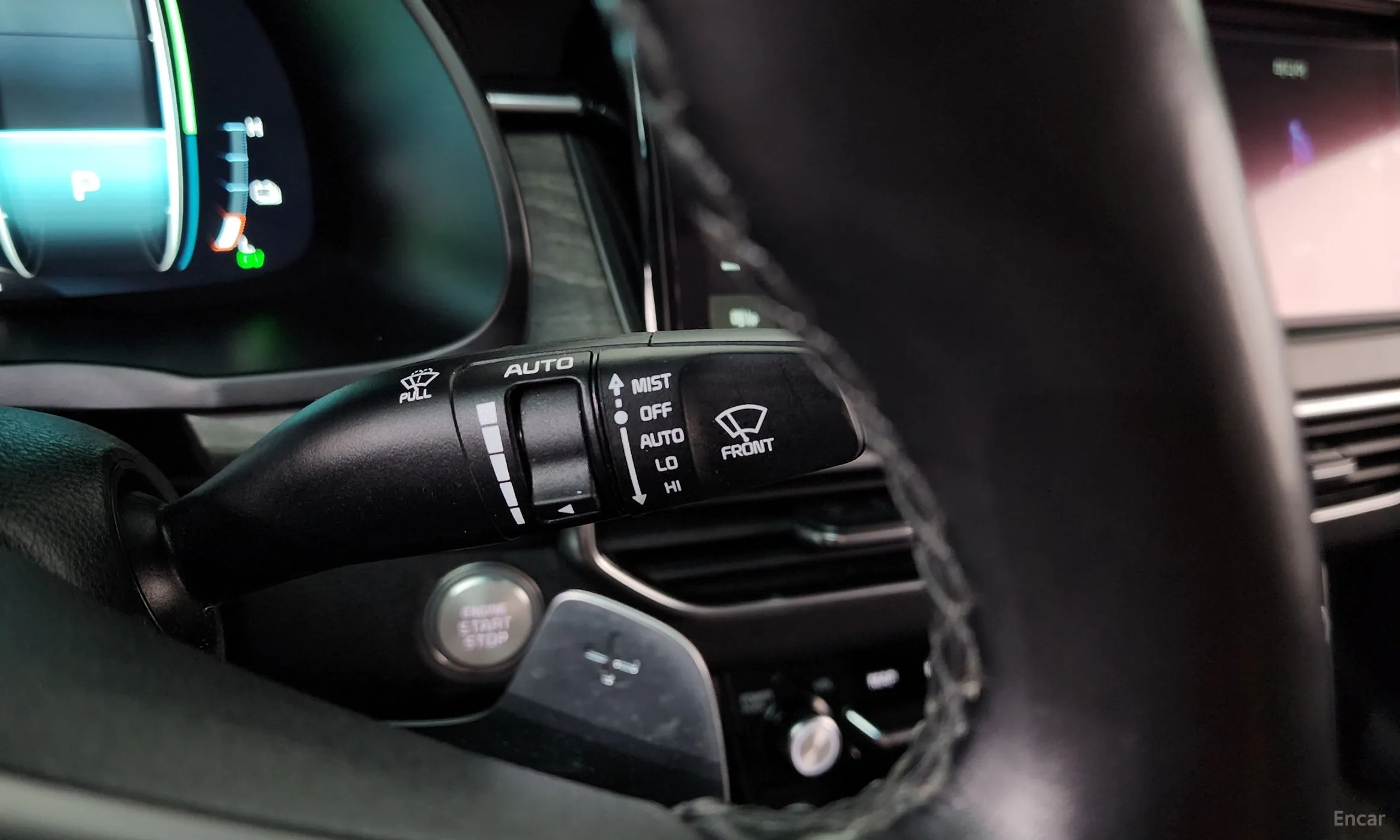 Kia K7 Premier Hybrid превью 20