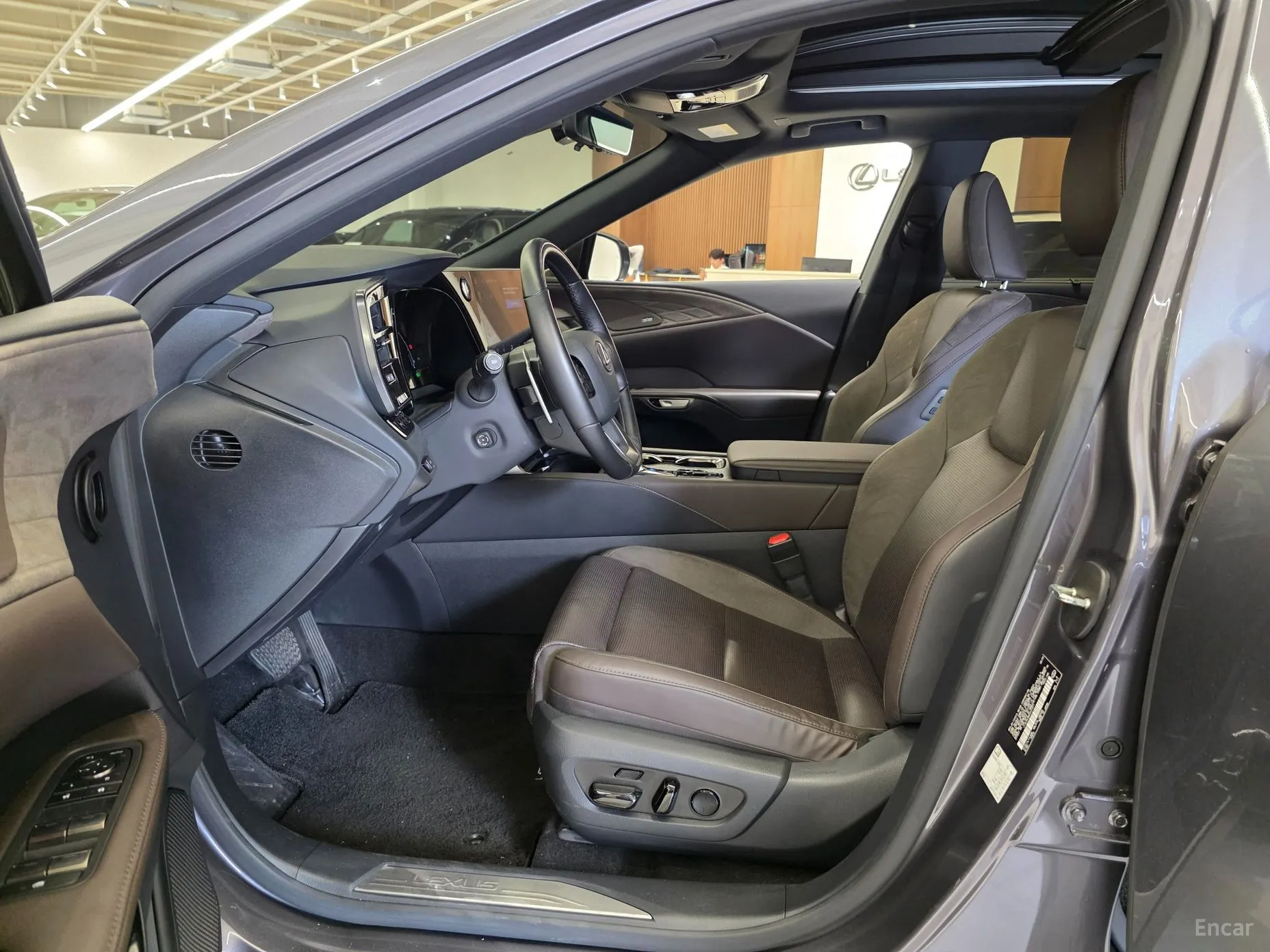 Lexus RX350h 5th Generation превью 10