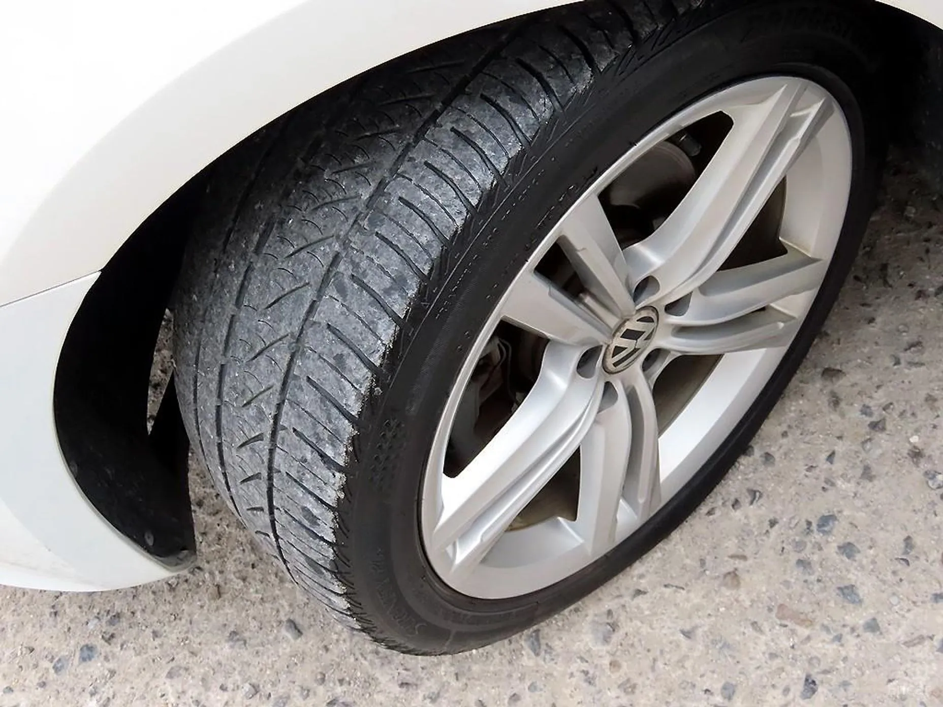 Volkswagen The New Passat превью 19