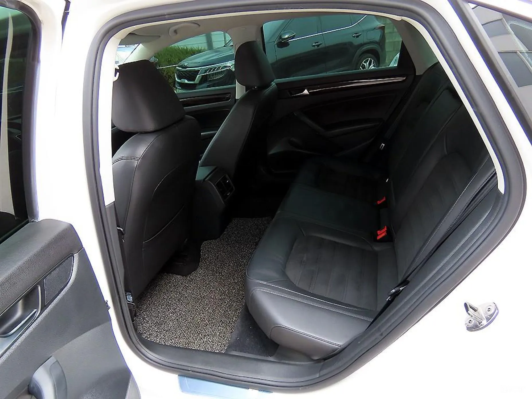 Volkswagen The New Passat превью 6