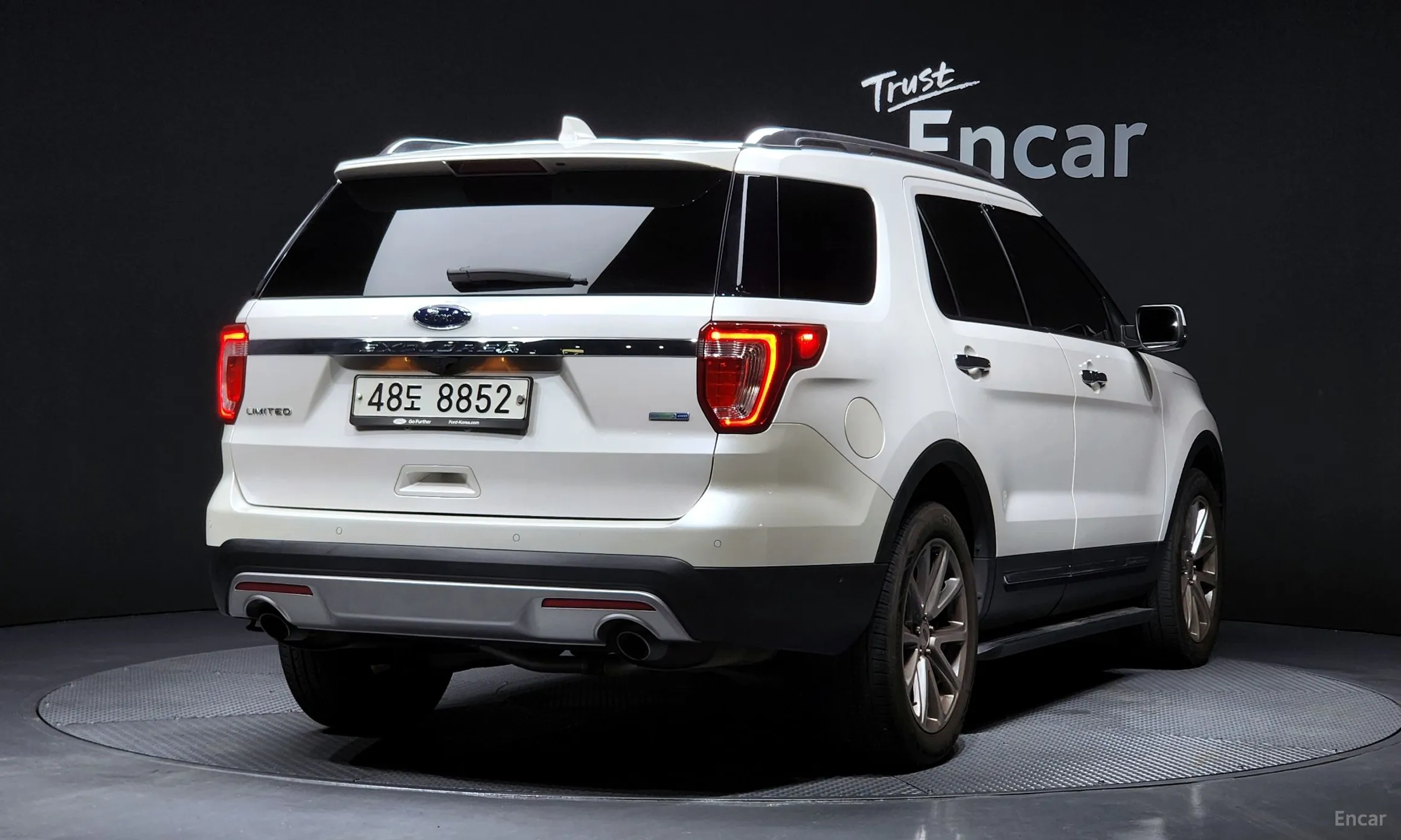 Ford Explorer превью 2