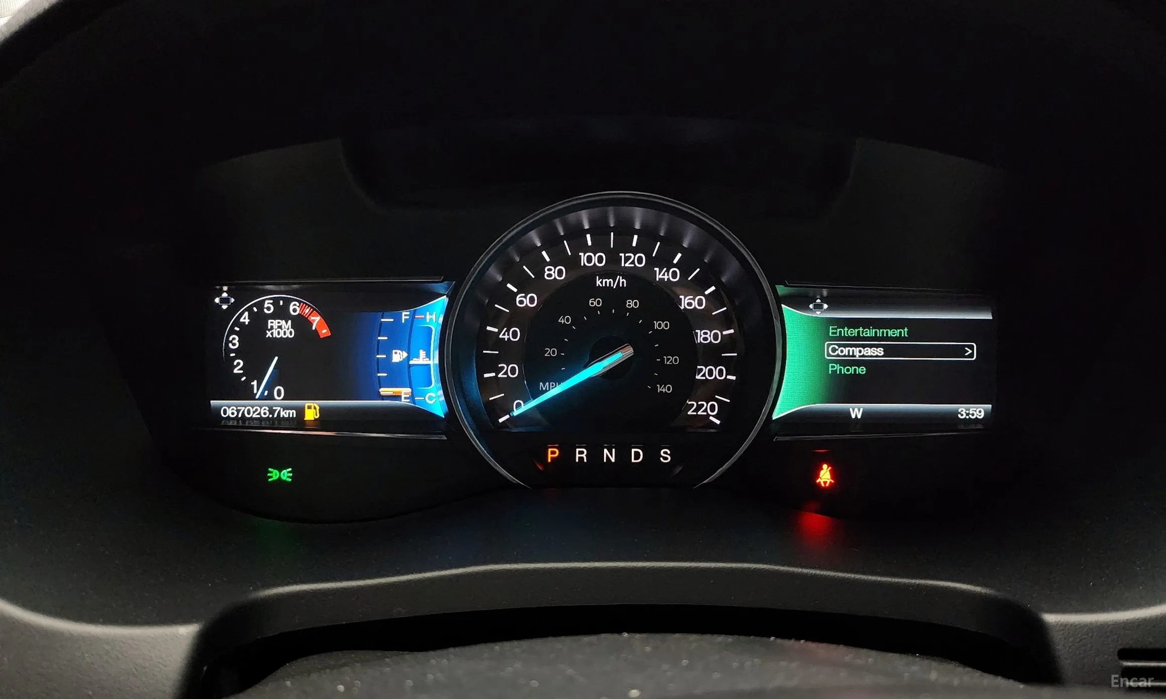 Ford Explorer превью 8