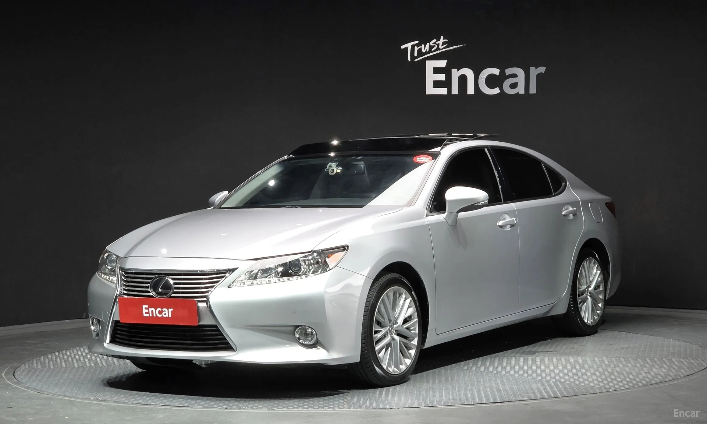 Lexus New ES350