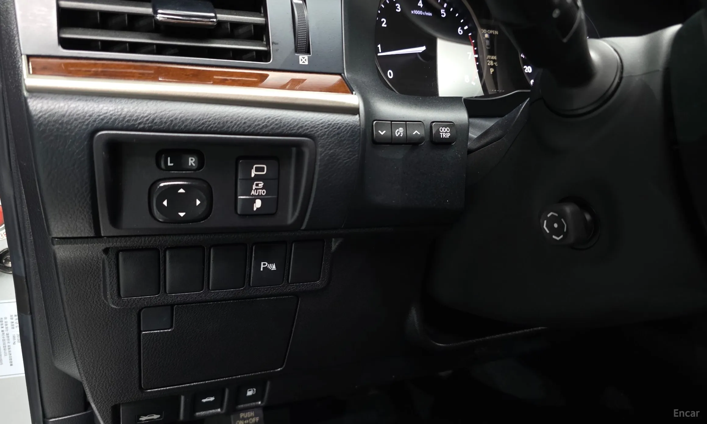 Lexus New ES350 превью 19