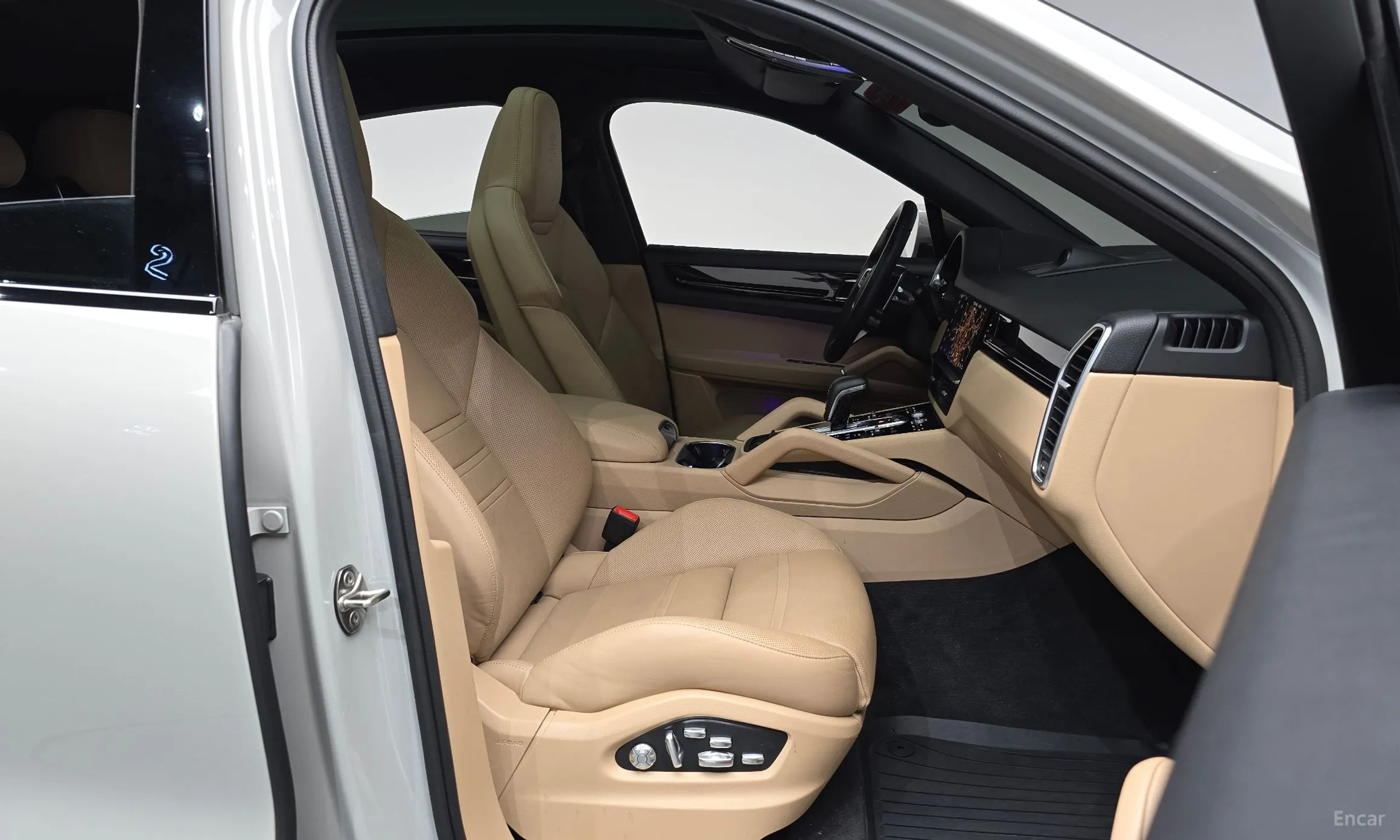 Porsche Cayenne (PO536) превью 11